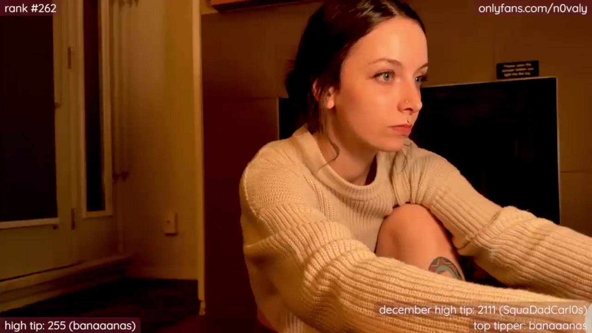 Gallery image thumbnail from N0valy's myfreecams stream on, 12/16/2024, 03:53 image 17 of 20