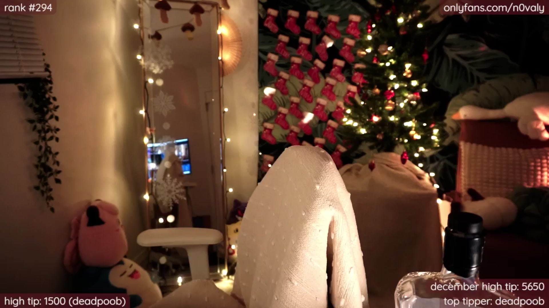 Gallery image thumbnail from N0valy's myfreecams stream on, 12/28/2024, 10:14 image 6 of 20