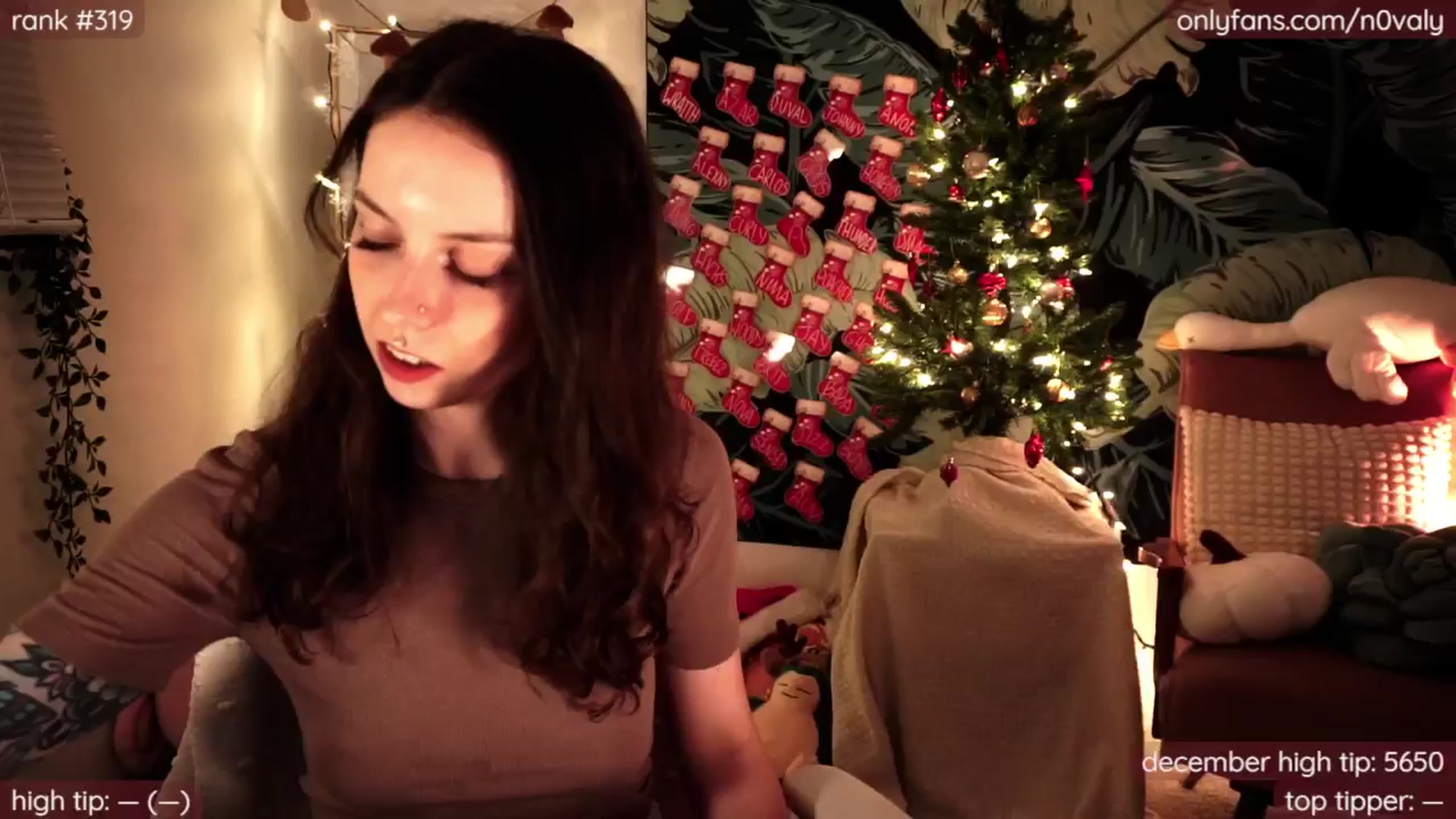 Gallery image thumbnail from N0valy's myfreecams stream on, 12/28/2024, 10:14 image 1 of 20