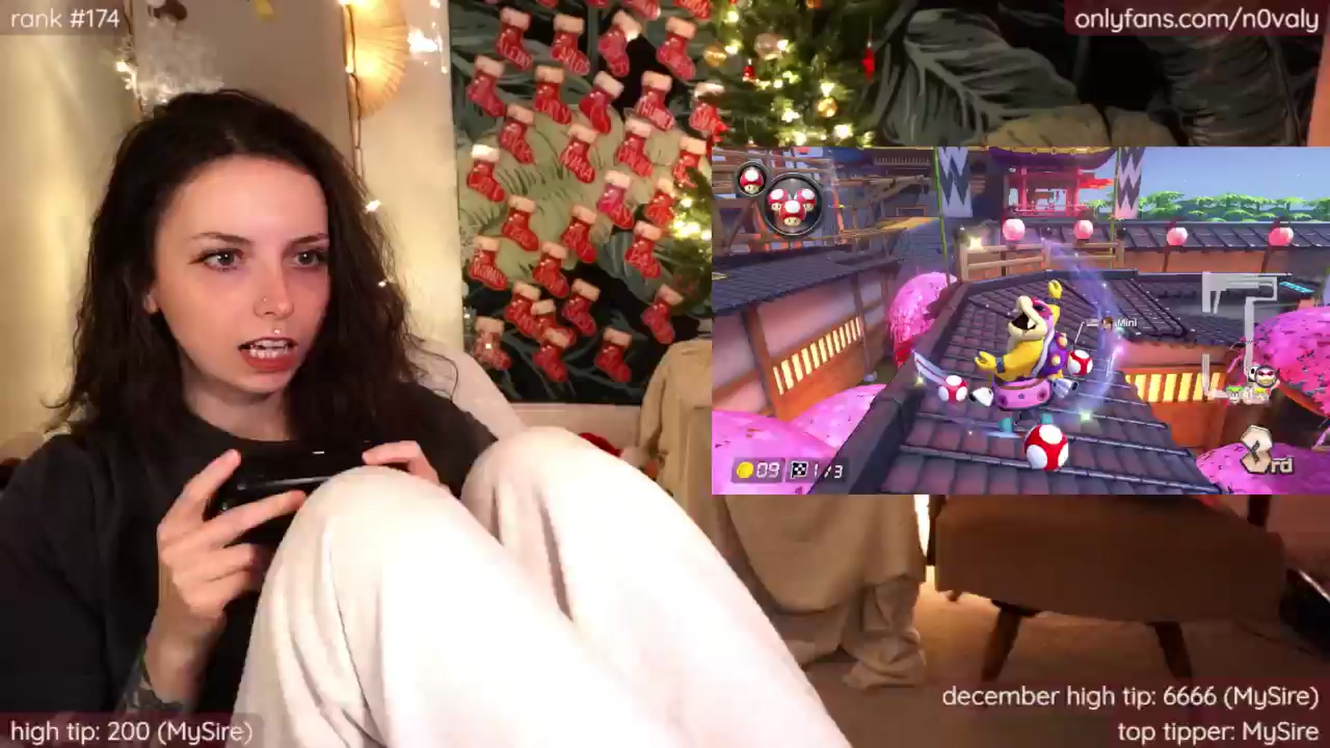 Gallery image thumbnail from N0valy's myfreecams stream on, 12/30/2024, 08:17 image 19 of 20