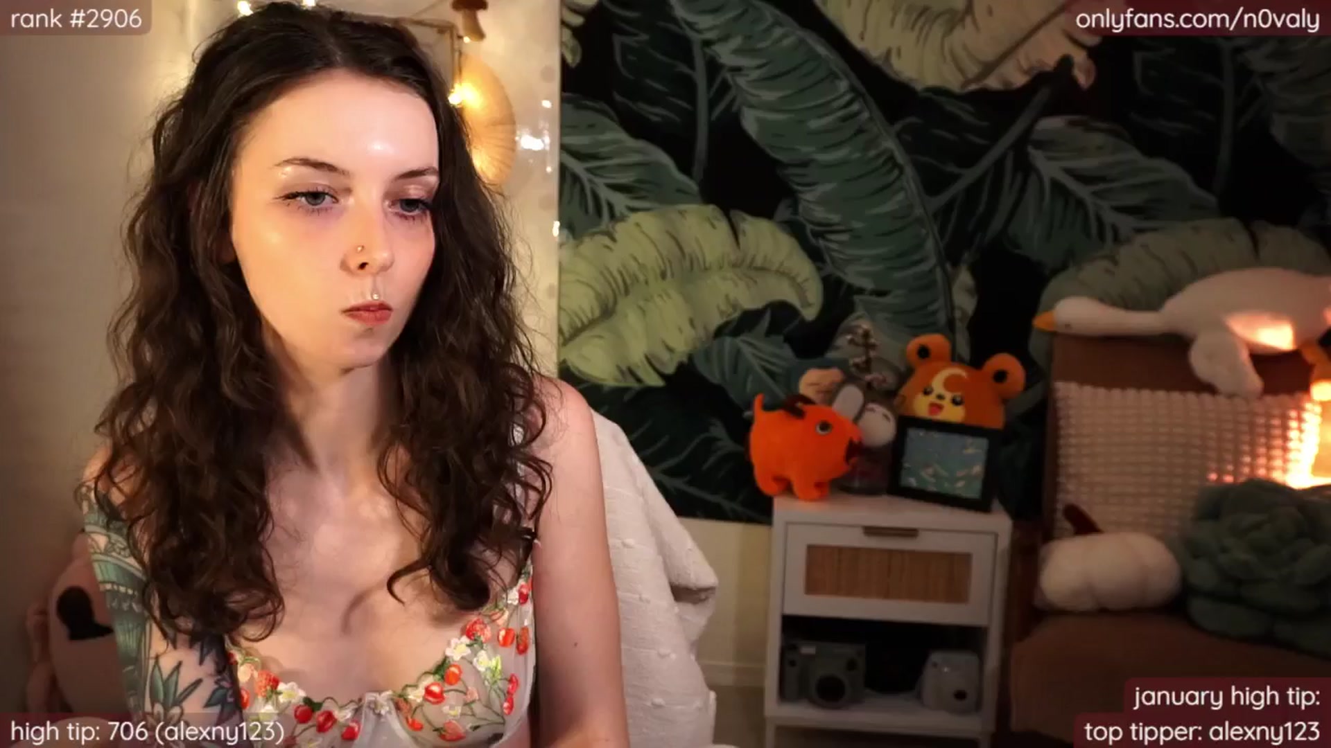 Gallery image thumbnail from N0valy's myfreecams stream on, 01/08/2025, 08:56 image 9 of 20