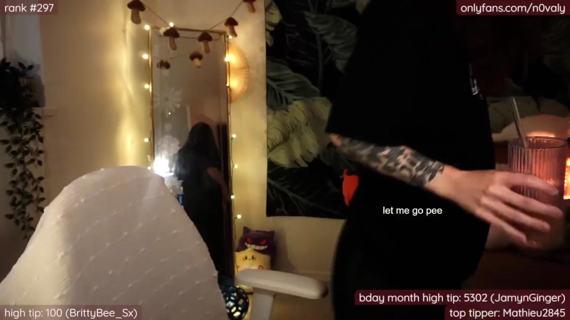 Gallery image thumbnail from N0valy's myfreecams stream on, 01/14/2025, 01:01 image 17 of 20