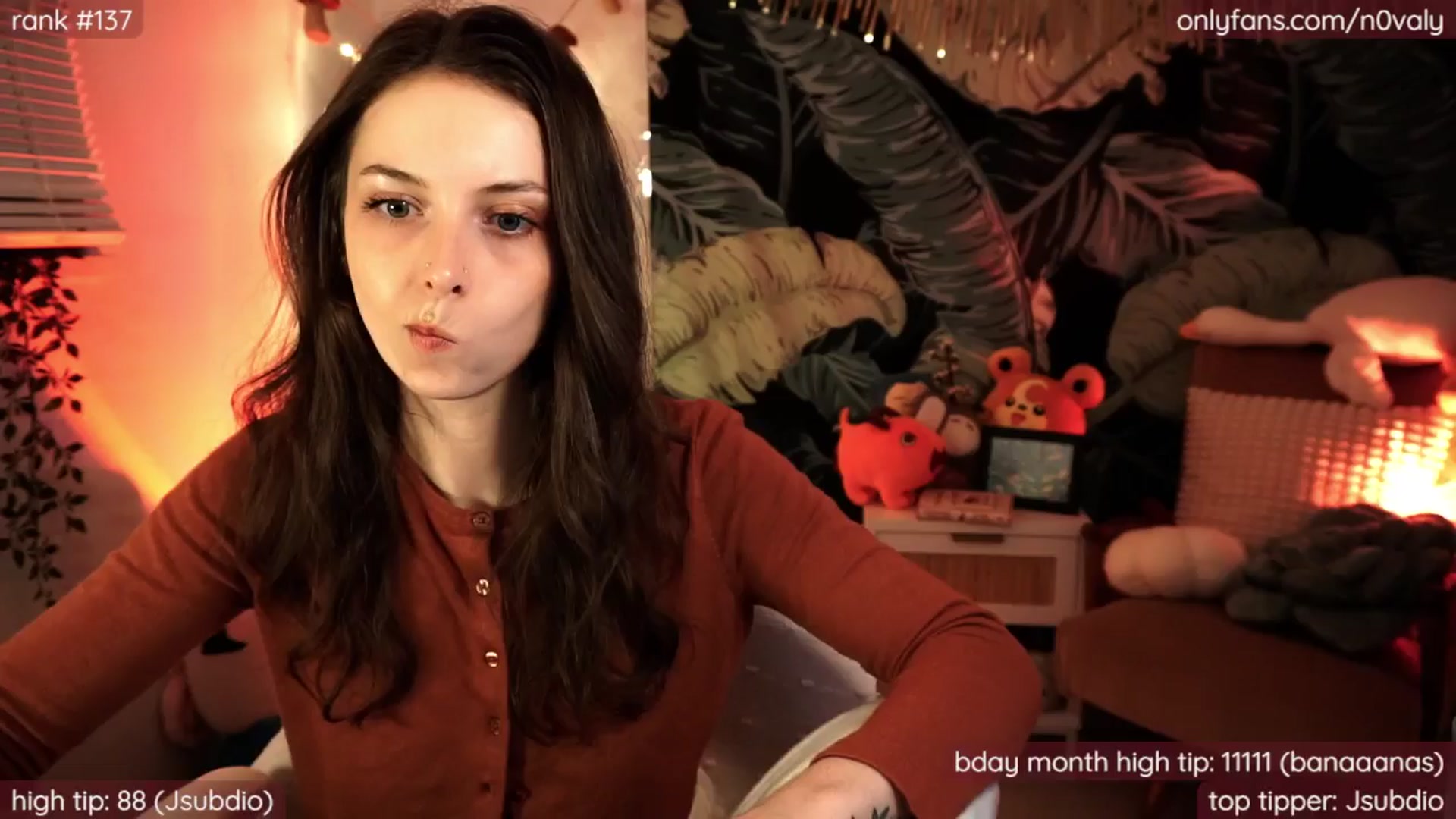 Gallery image thumbnail from N0valy's myfreecams stream on, 01/19/2025, 07:58 image 5 of 20