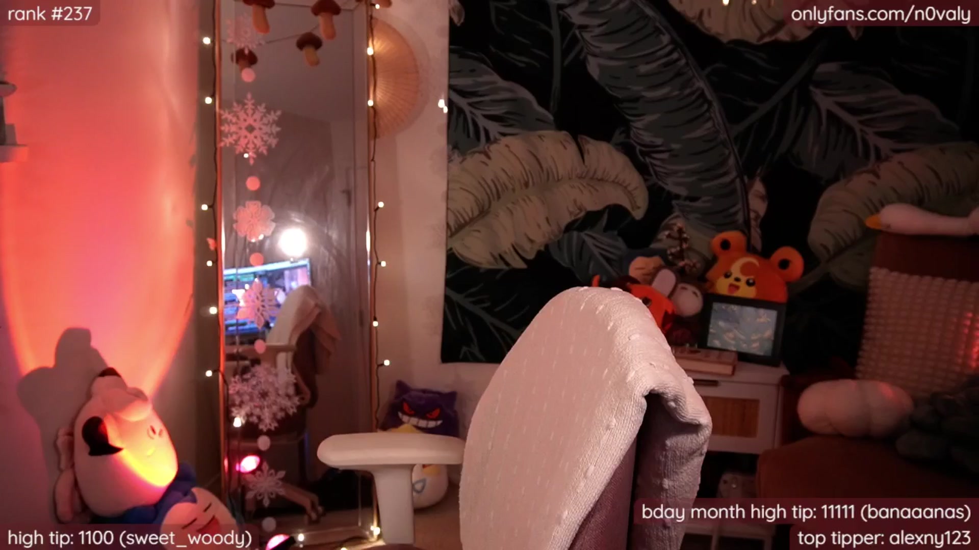 Gallery image thumbnail from N0valy's myfreecams stream on, 02/01/2025, 07:45 image 19 of 20