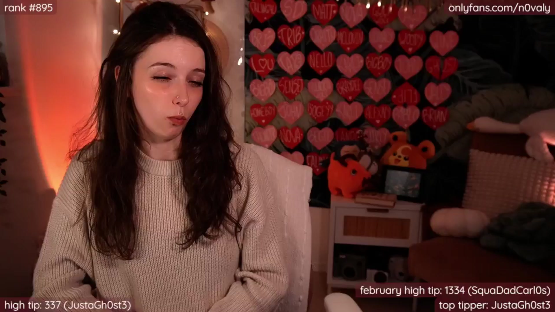 Gallery image thumbnail from N0valy's myfreecams stream on, 02/19/2025, 05:19 image 11 of 20