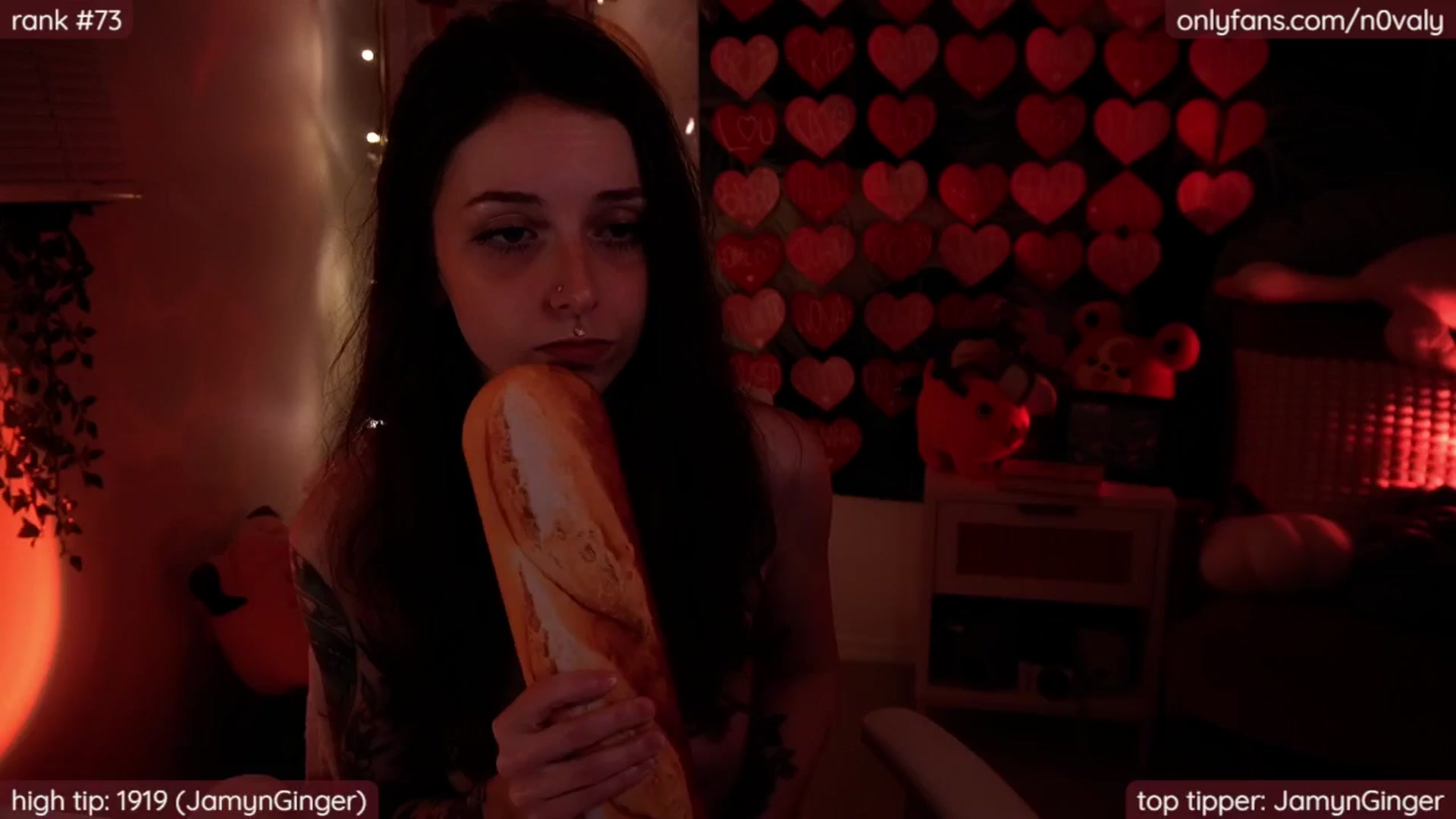 Gallery image thumbnail from N0valy's myfreecams stream on, 03/01/2025, 11:25 image 18 of 20