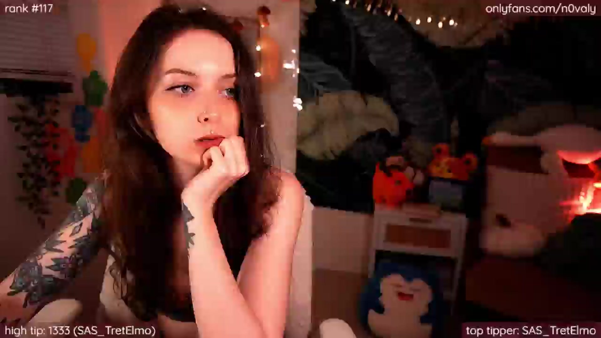 Gallery image thumbnail from N0valy's myfreecams stream on, 03/09/2025, 08:03 image 17 of 20