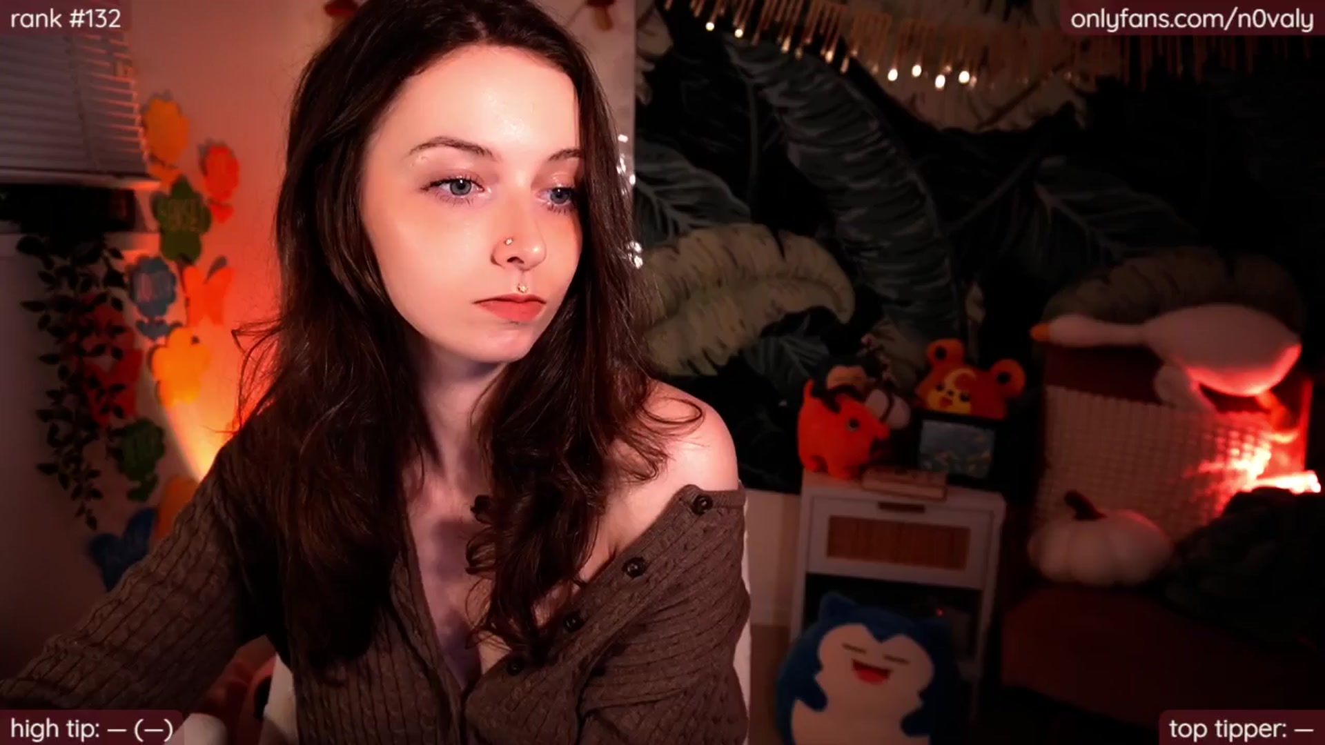 Gallery image thumbnail from N0valy's myfreecams stream on, 03/10/2025, 09:17 image 1 of 20