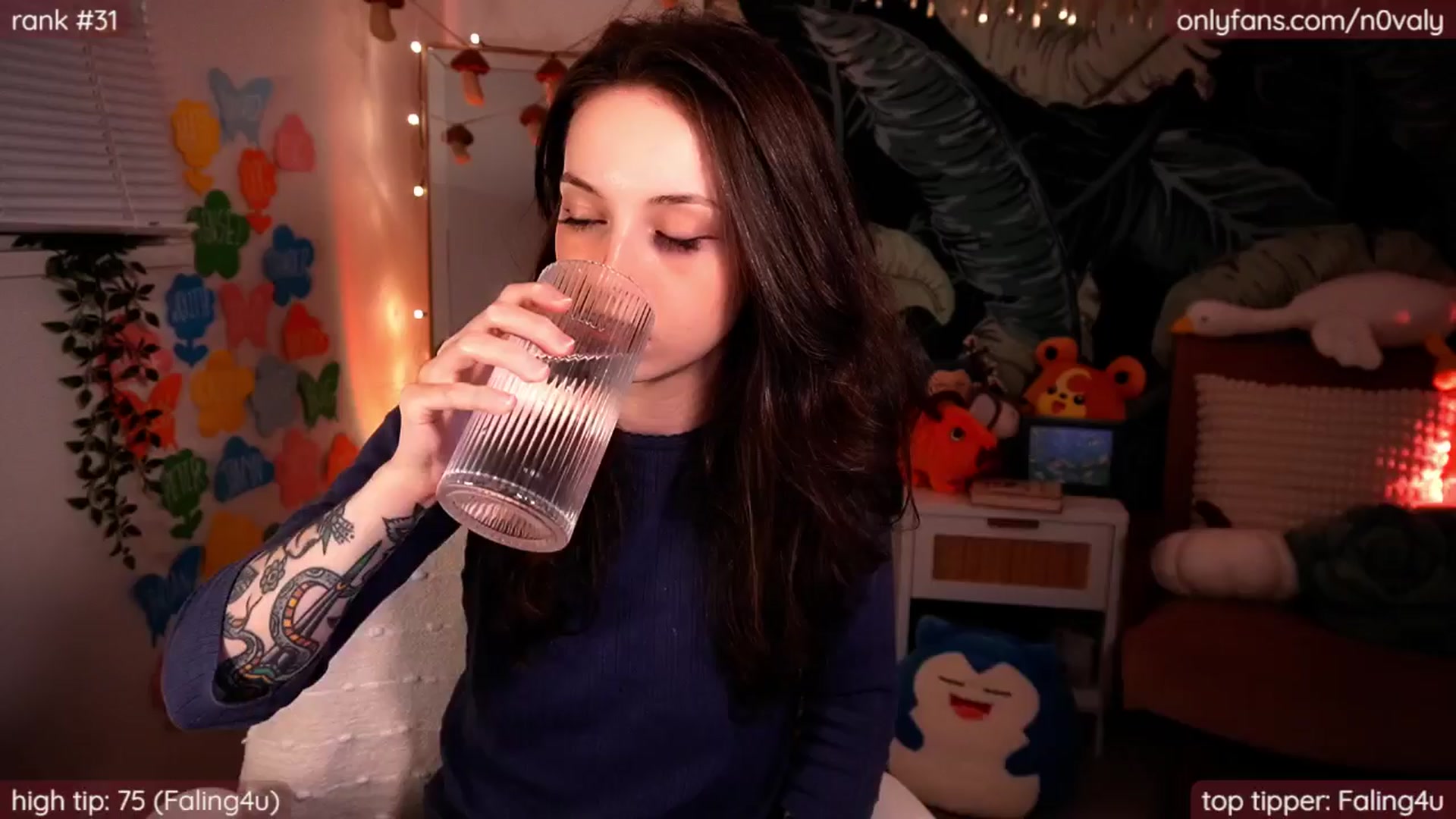Gallery image thumbnail from N0valy's myfreecams stream on, 03/14/2025, 06:47 image 12 of 20