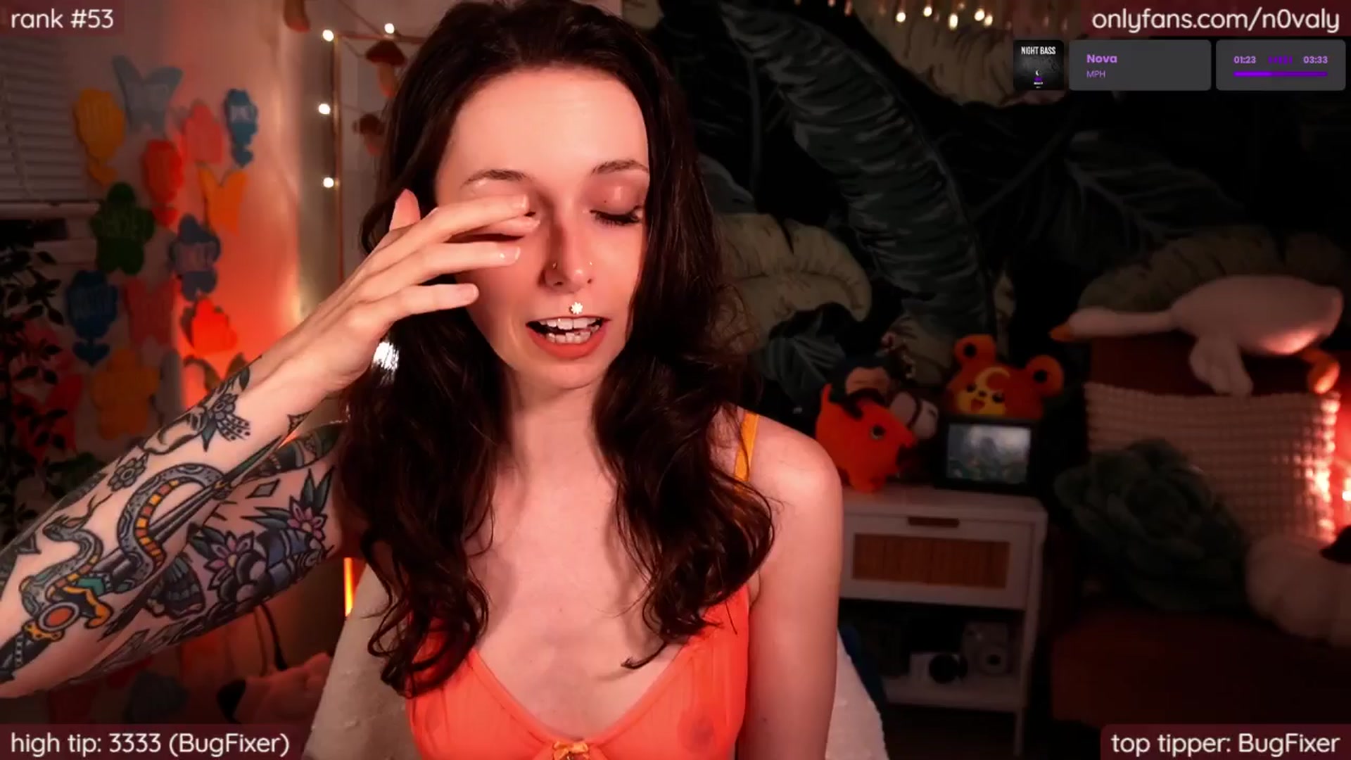 Gallery image thumbnail from N0valy's myfreecams stream on, 03/29/2025, 10:25 image 13 of 20