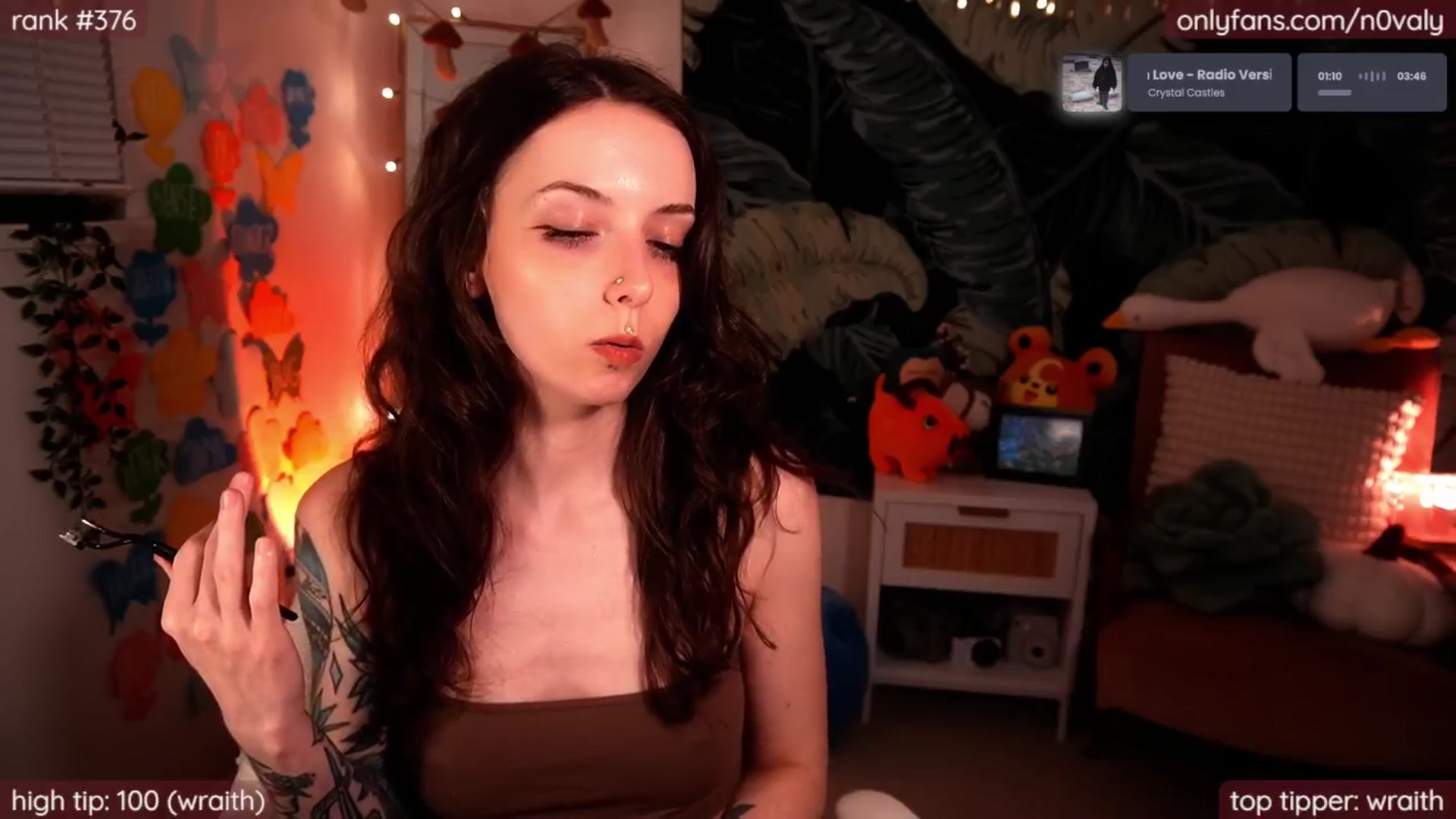 Gallery image thumbnail from N0valy's myfreecams stream on, 04/07/2025, 07:25 image 10 of 20