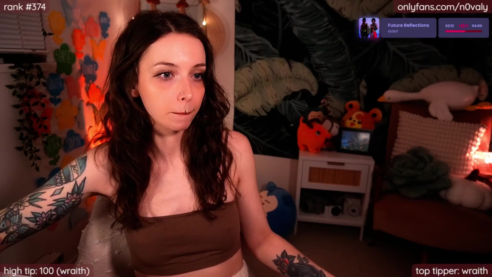Gallery image thumbnail from N0valy's myfreecams stream on, 04/07/2025, 07:25 image 12 of 20