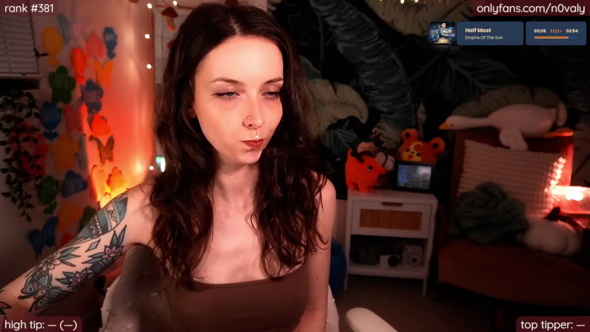 Gallery image thumbnail from N0valy's myfreecams stream on, 04/07/2025, 07:25 image 3 of 20