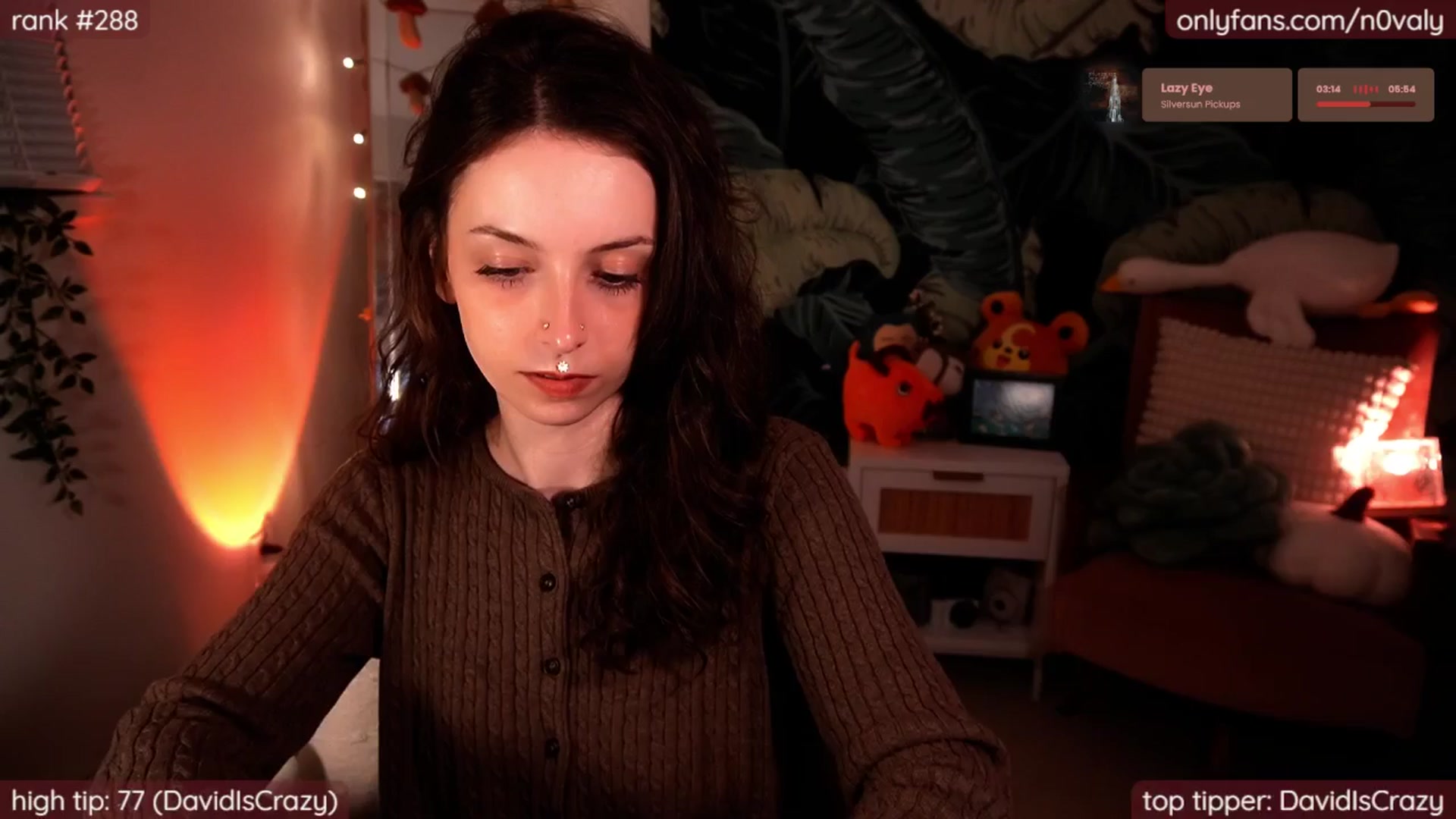 Gallery image thumbnail from N0valy's myfreecams stream on, 04/15/2025, 05:43 image 14 of 20