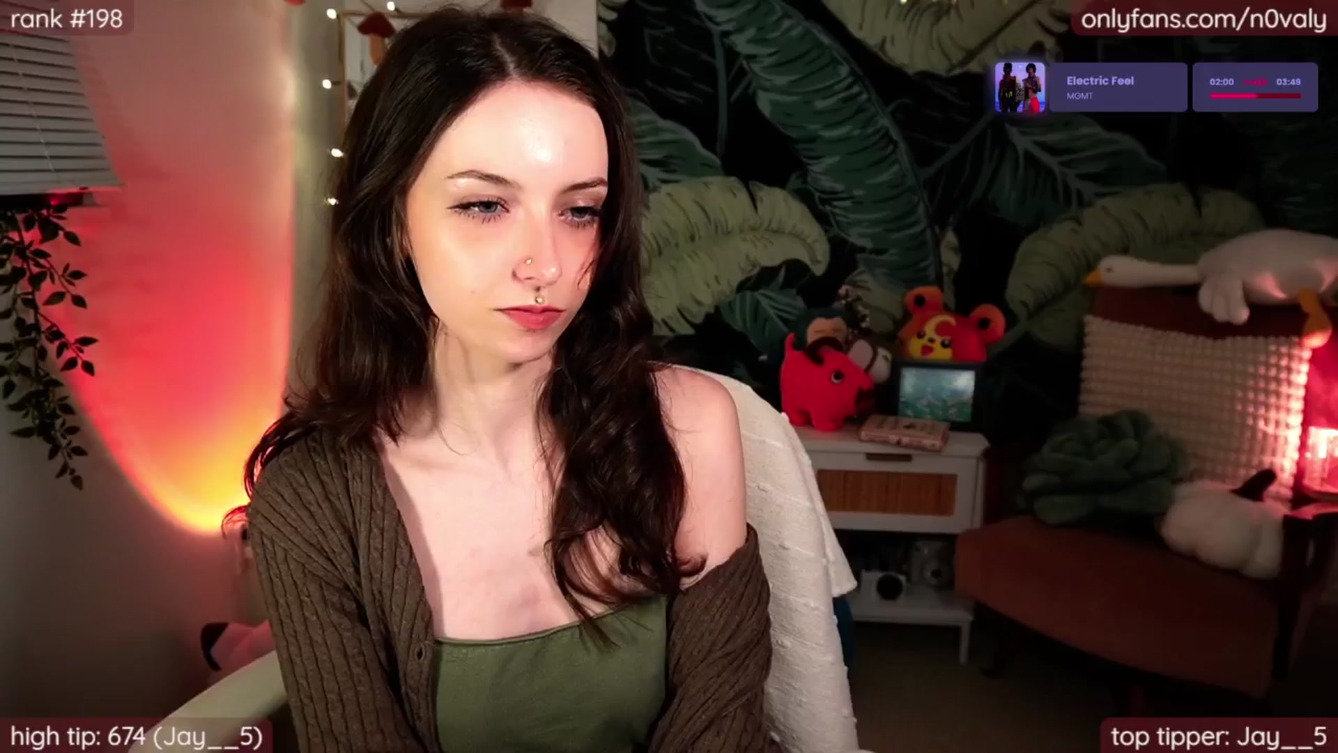 Gallery image thumbnail from N0valy's myfreecams stream on, 04/22/2025, 07:33 image 4 of 20