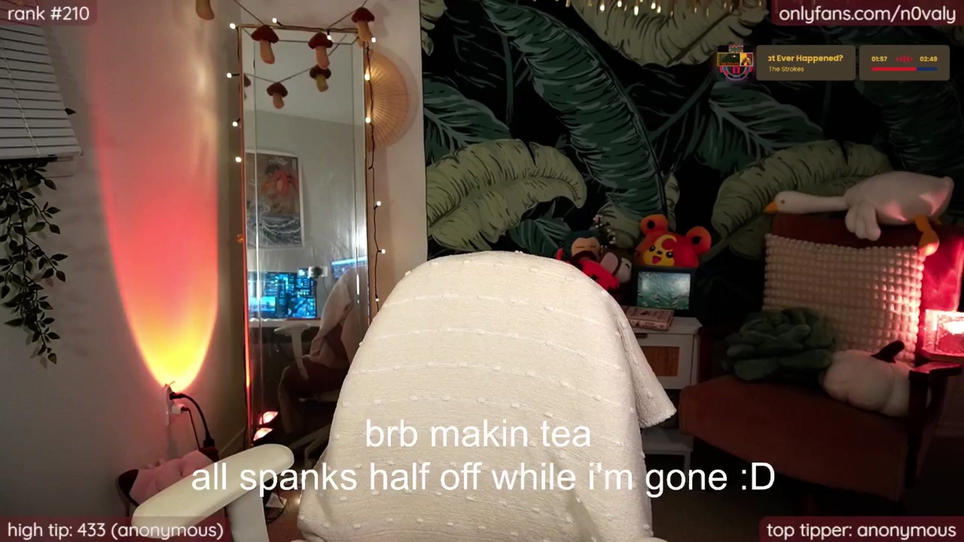 Gallery image thumbnail from N0valy's myfreecams stream on, 04/26/2025, 06:54 image 15 of 20