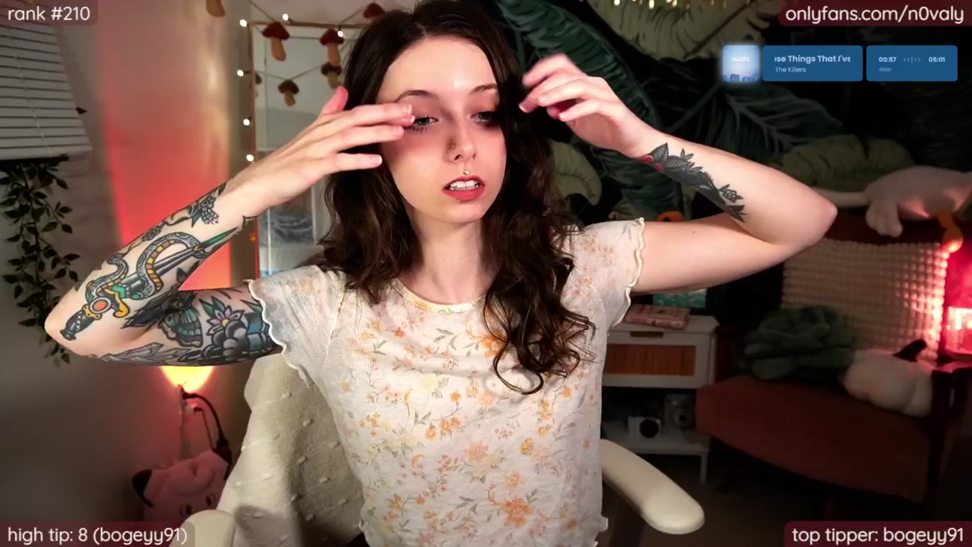 Gallery image thumbnail from N0valy's myfreecams stream on, 04/26/2025, 06:54 image 6 of 20