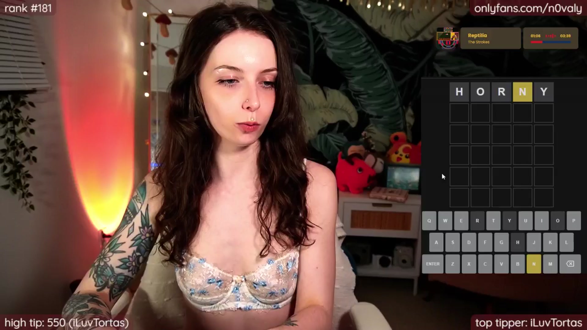 Gallery image thumbnail from N0valy's myfreecams stream on, 04/27/2025, 06:31 image 17 of 20