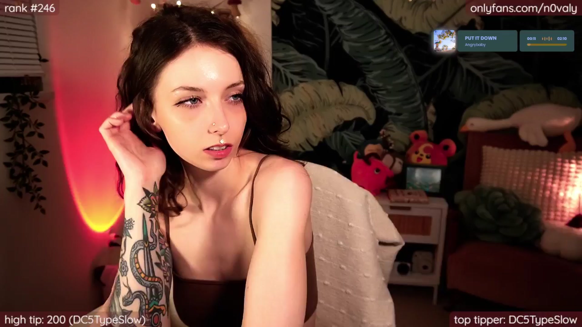 Gallery image thumbnail from N0valy's myfreecams stream on, 05/20/2025, 08:09 image 7 of 20