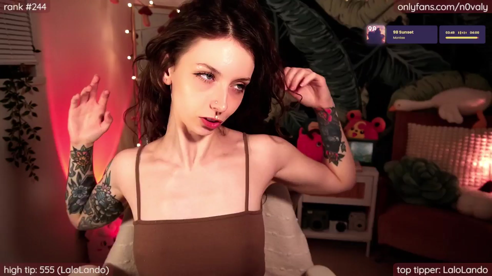 Gallery image thumbnail from N0valy's myfreecams stream on, 05/20/2025, 08:09 image 8 of 20