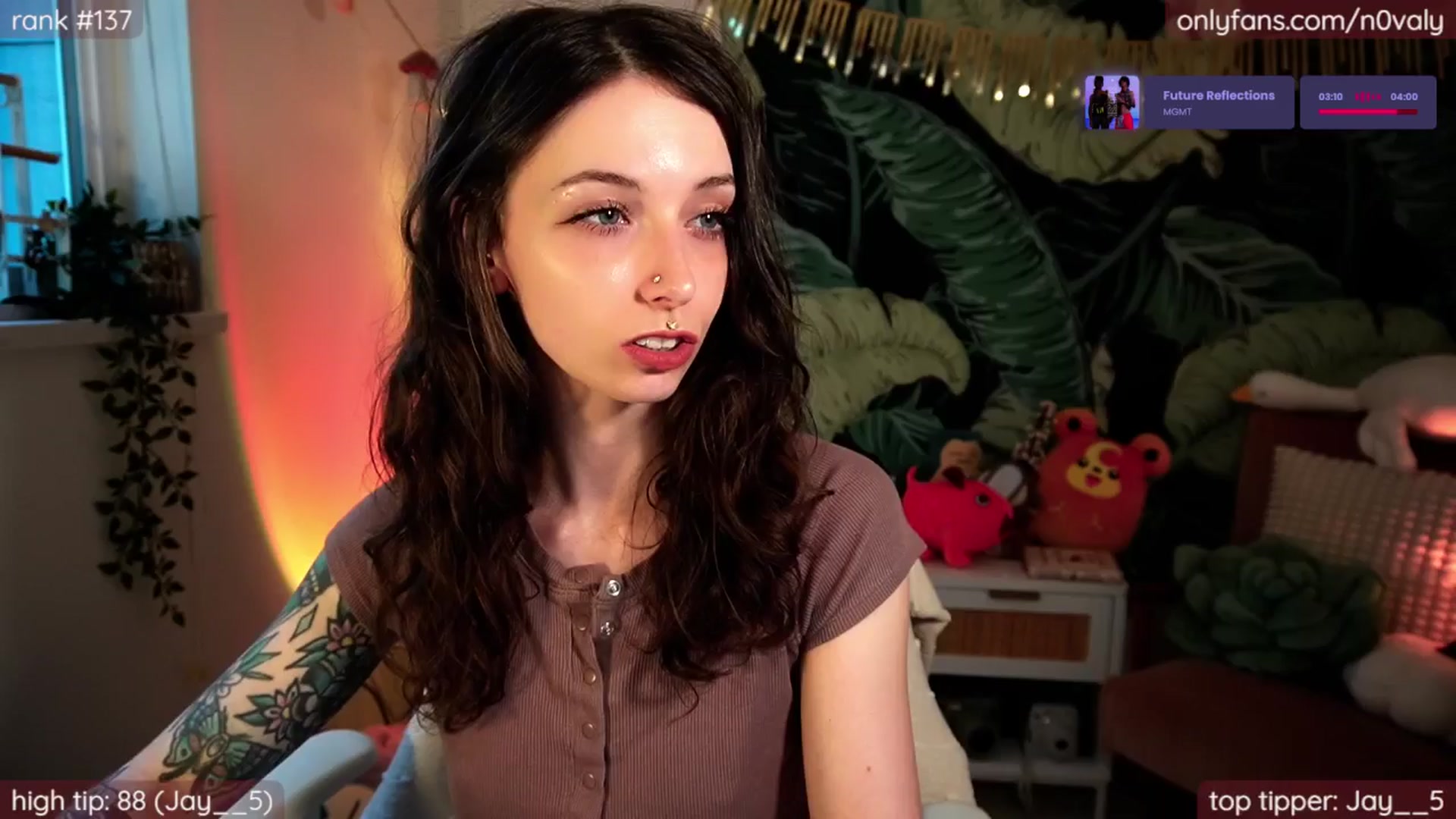 Gallery image thumbnail from N0valy's myfreecams stream on, 05/30/2025, 07:50 image 1 of 20