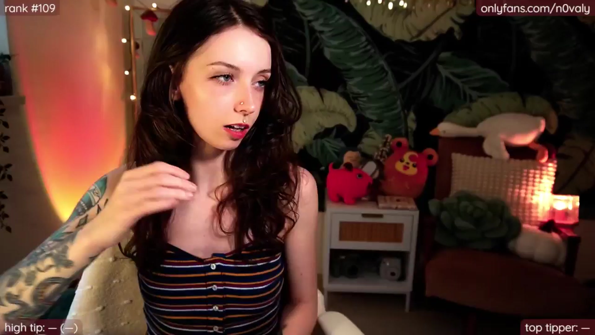 Gallery image thumbnail from N0valy's myfreecams stream on, 05/31/2025, 06:31 image 1 of 20