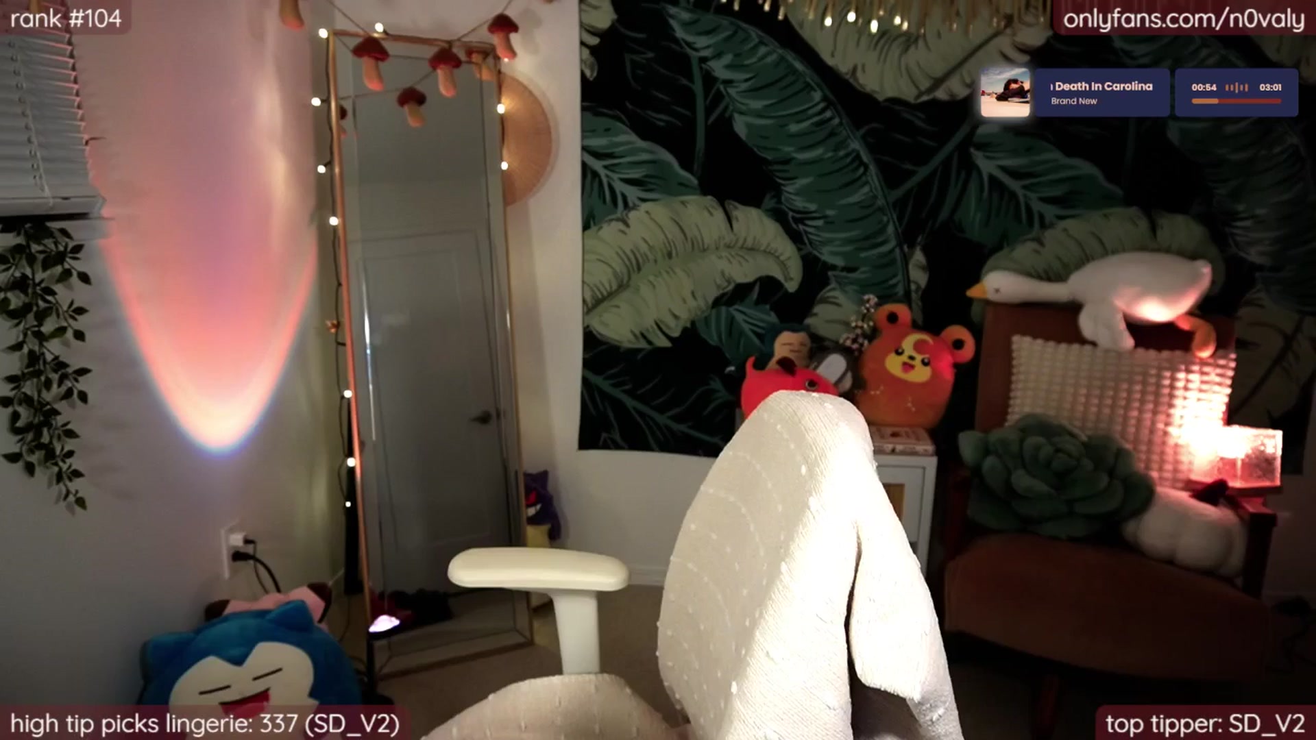 Gallery image thumbnail from N0valy's myfreecams stream on, 06/01/2025, 07:39 image 14 of 20