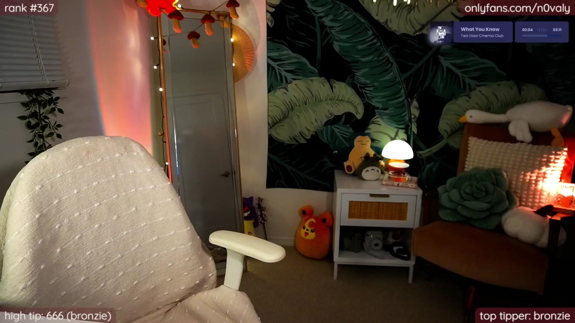Gallery image thumbnail from N0valy's myfreecams stream on, 06/27/2025, 06:20 image 14 of 20