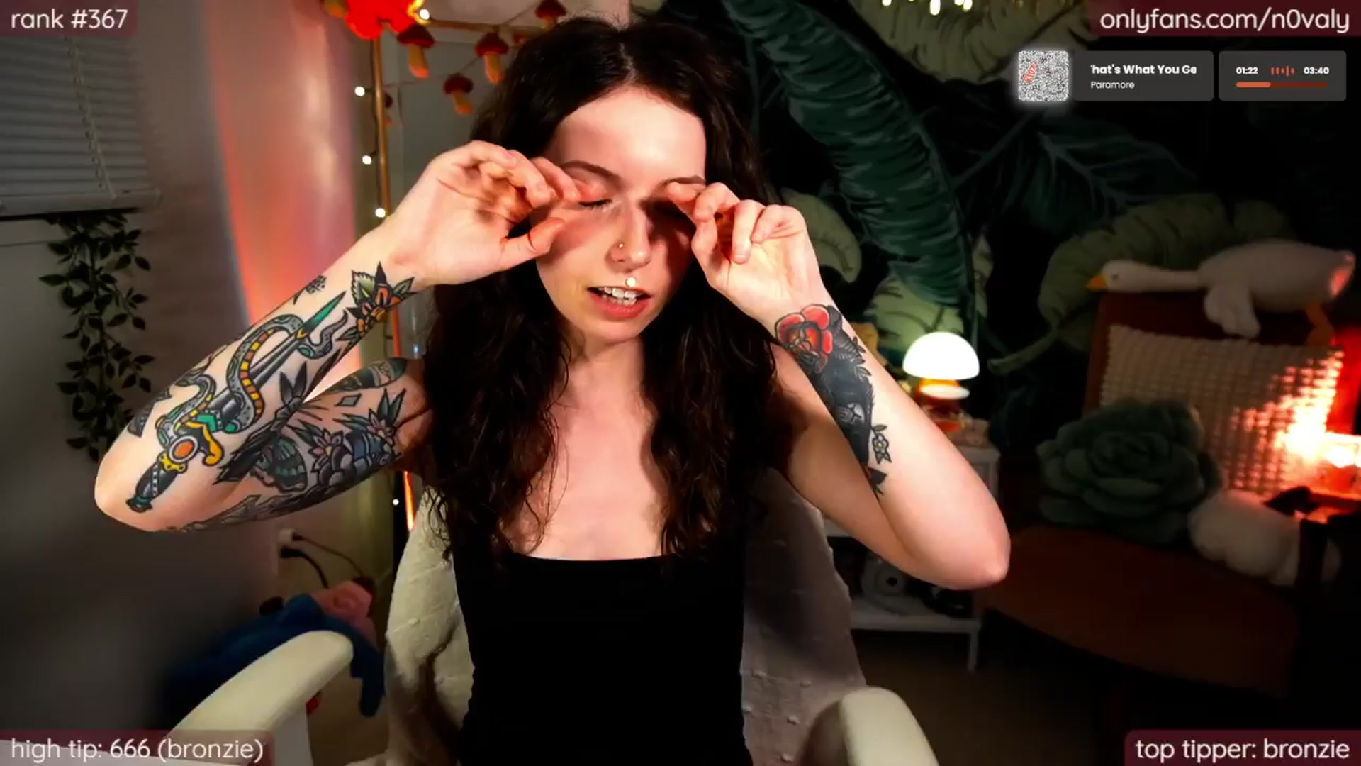 Gallery image thumbnail from N0valy's myfreecams stream on, 06/27/2025, 06:20 image 12 of 20