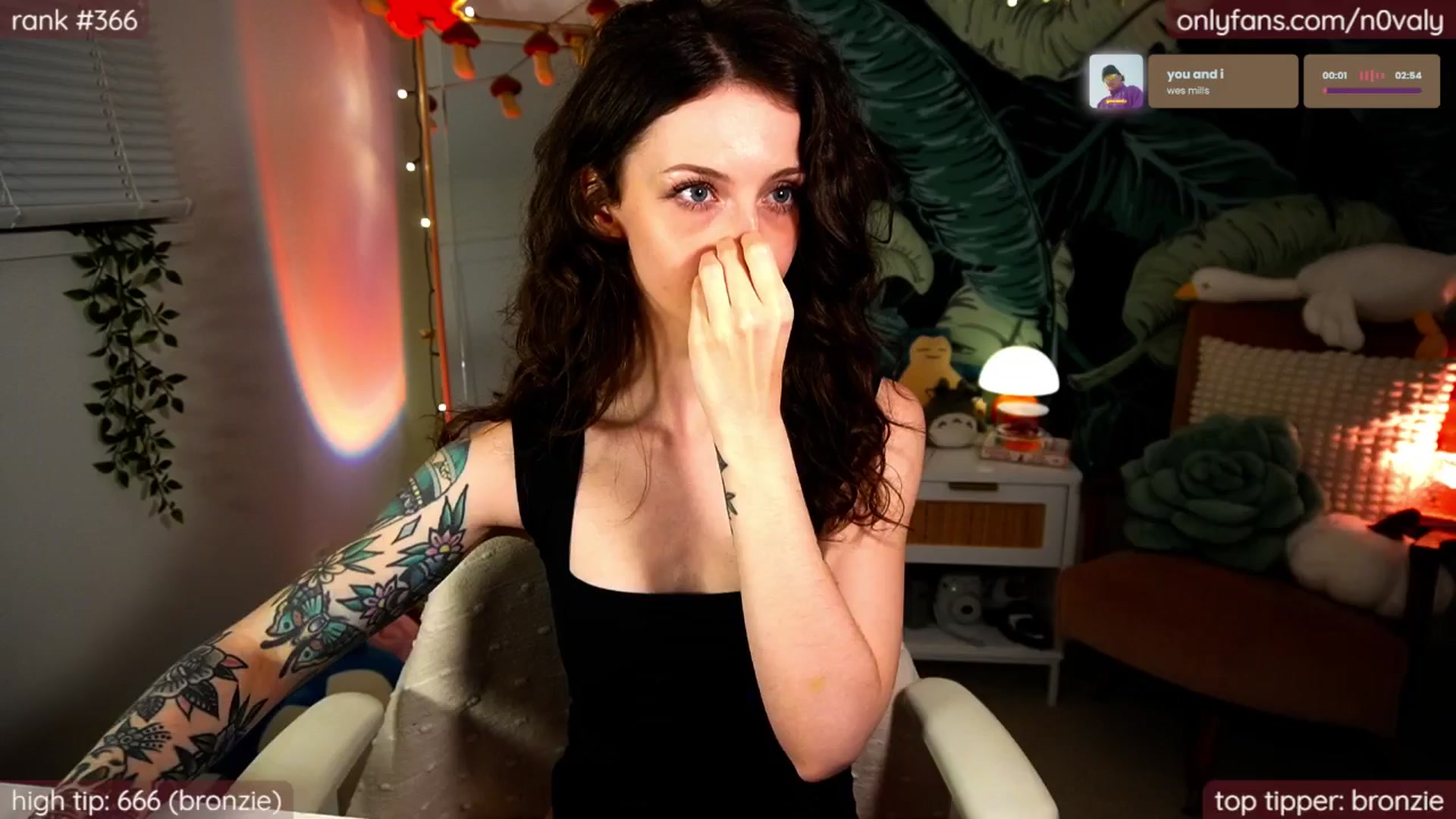 Gallery image thumbnail from N0valy's myfreecams stream on, 06/27/2025, 07:25 image 5 of 20