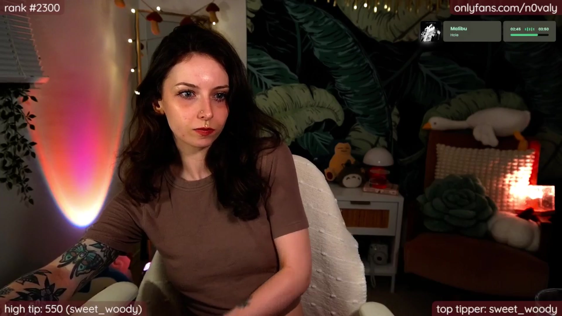 Gallery image thumbnail from N0valy's myfreecams stream on, 07/09/2025, 06:46 image 19 of 20