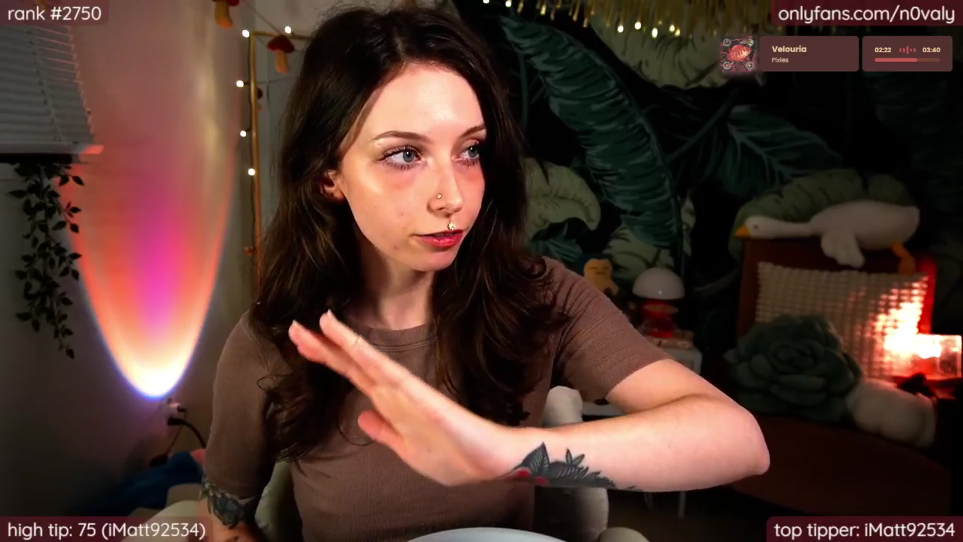 Gallery image thumbnail from N0valy's myfreecams stream on, 07/09/2025, 06:46 image 4 of 20
