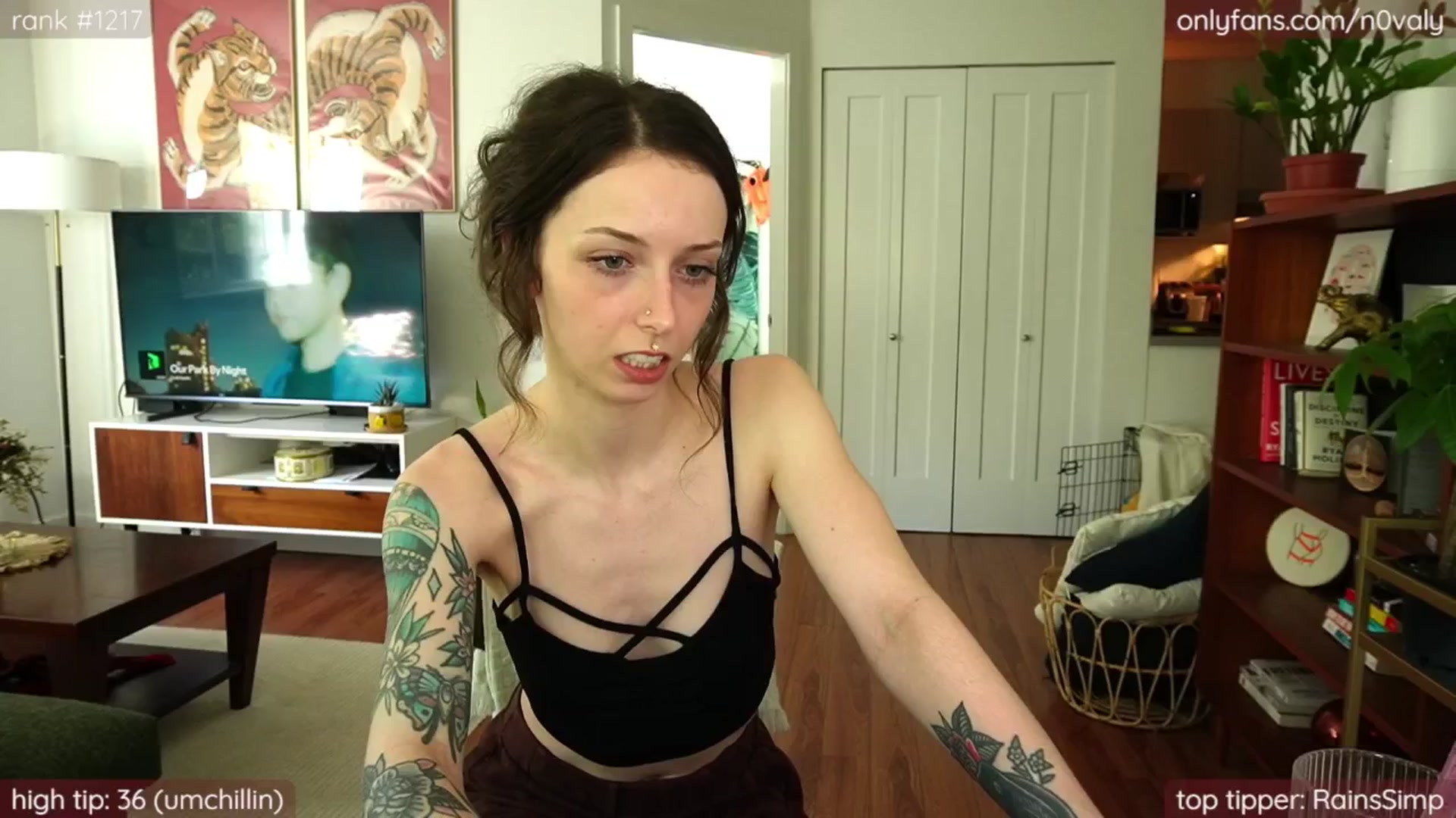 Gallery image thumbnail from N0valy's myfreecams stream on, 07/14/2025, 24:16 image 3 of 20