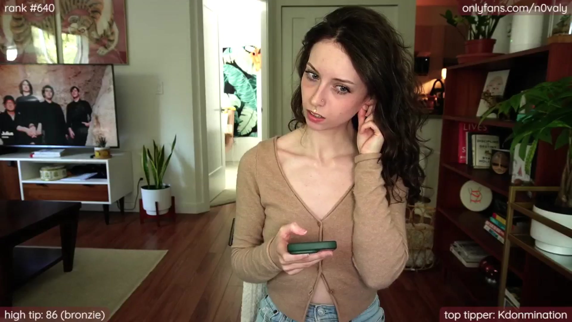 Gallery image thumbnail from N0valy's myfreecams stream on, 07/21/2025, 24:05 image 3 of 20