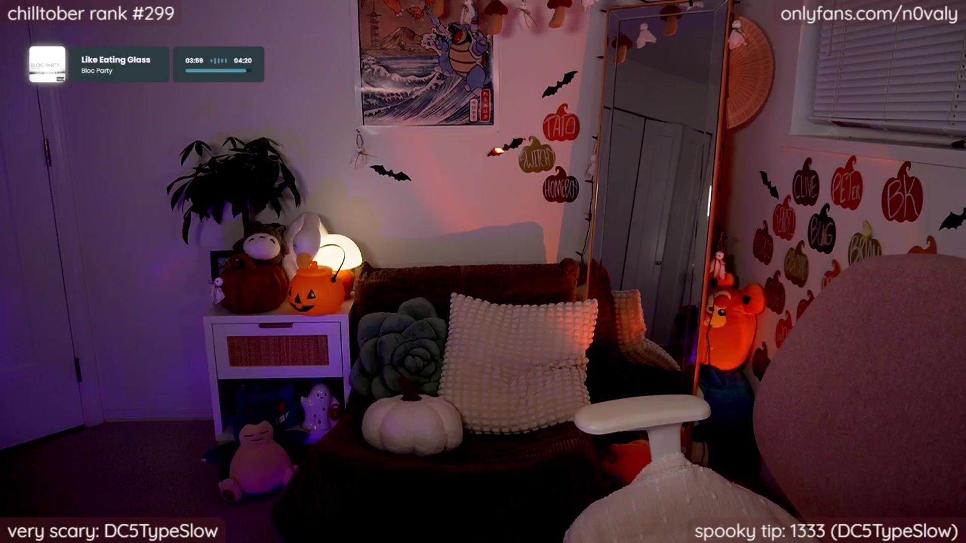 Gallery image thumbnail from N0valy's myfreecams stream on, 10/15/2025, 07:40 image 6 of 20