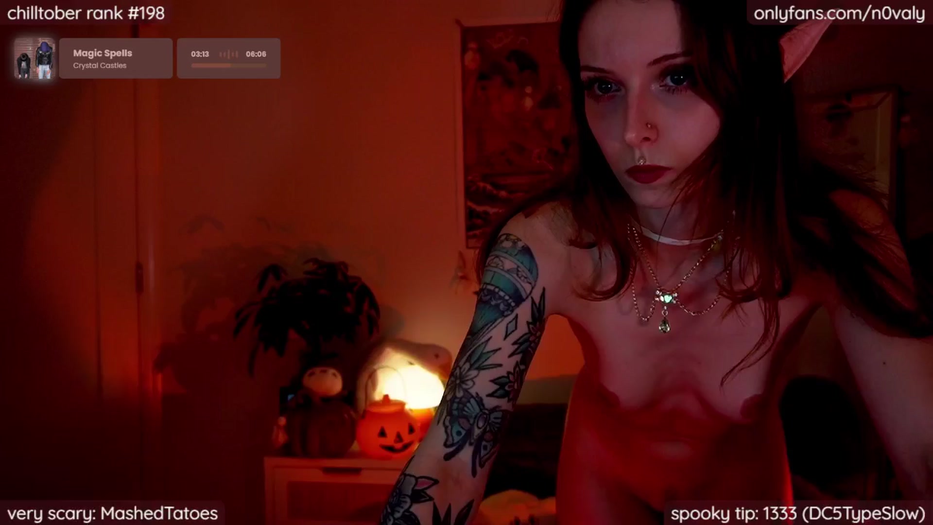 Gallery image thumbnail from N0valy's myfreecams stream on, 10/25/2025, 07:44 image 12 of 20