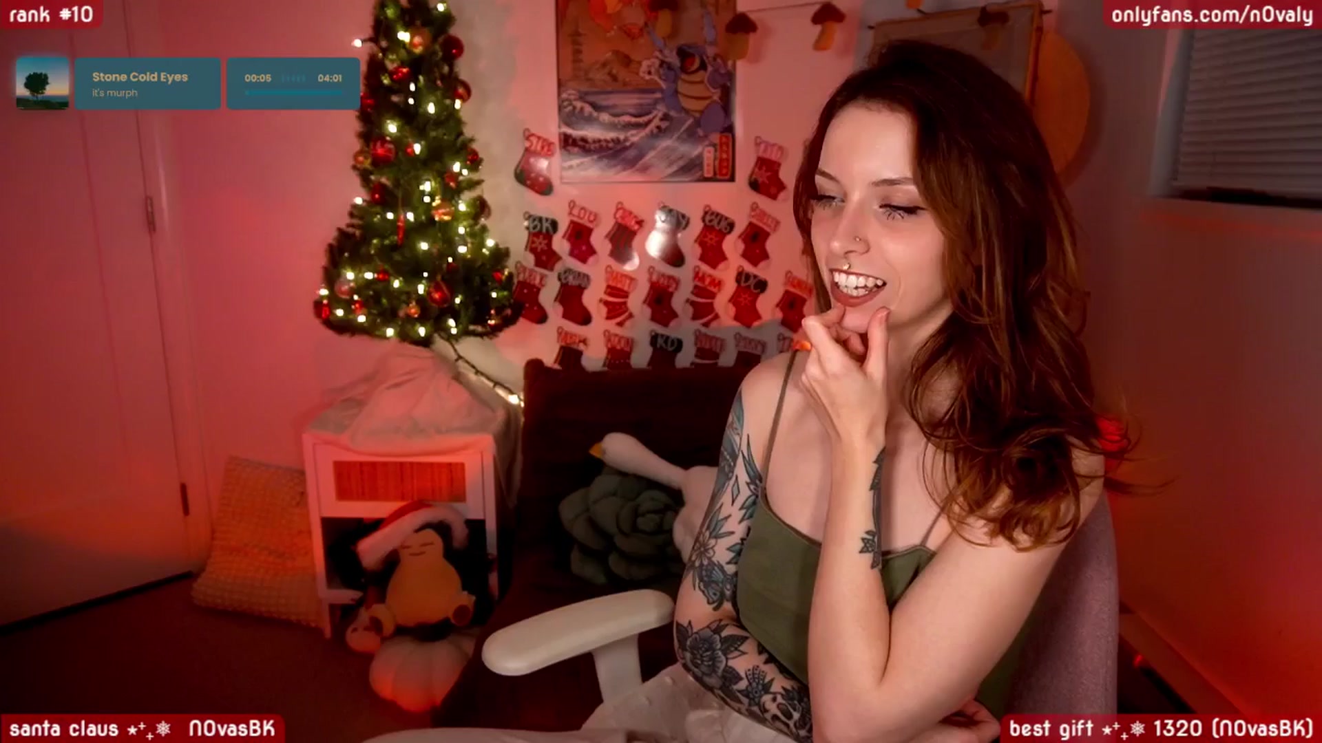 Gallery image thumbnail from N0valy's myfreecams stream on, 12/13/2025, 06:35 image 15 of 20