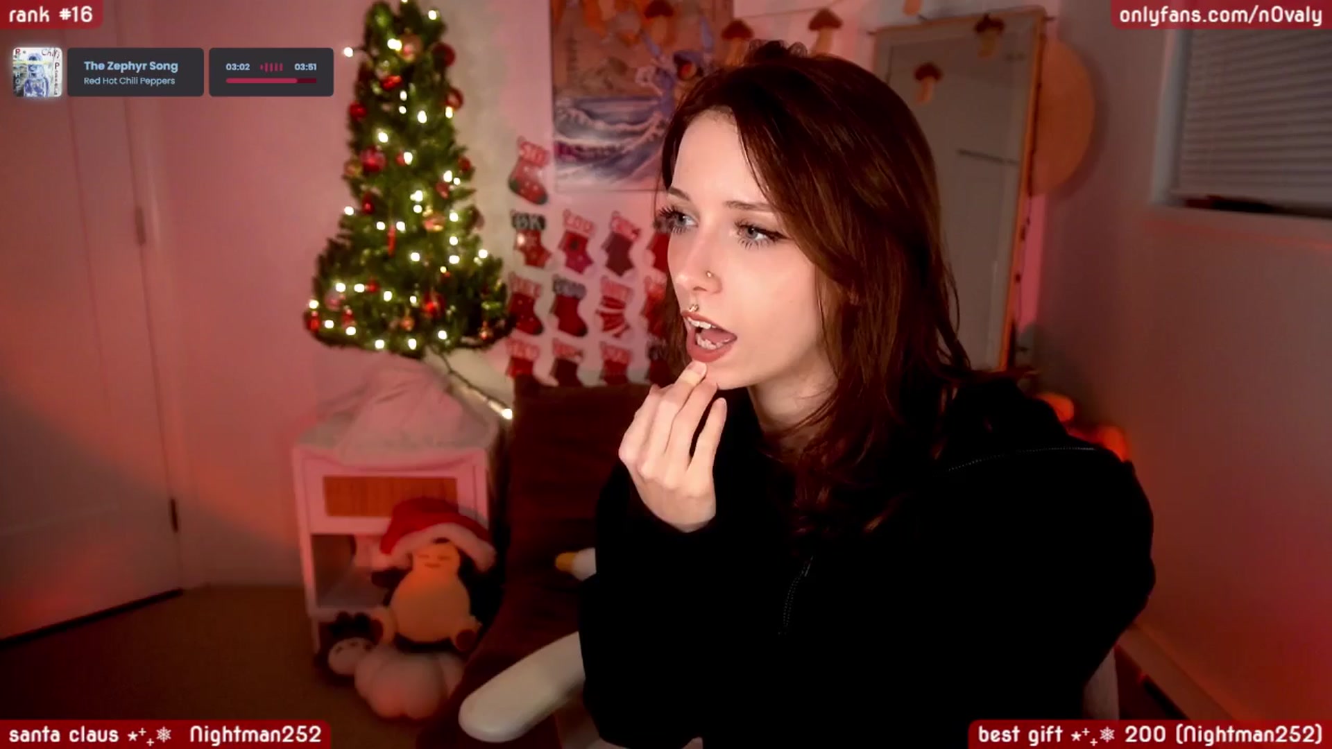 Gallery image thumbnail from N0valy's myfreecams stream on, 12/17/2025, 09:26 image 9 of 20