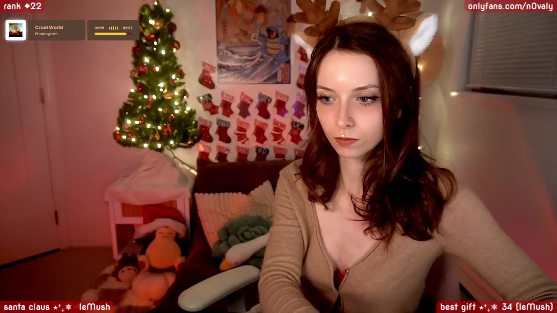 Gallery image thumbnail from N0valy's myfreecams stream on, 12/22/2025, 07:03 image 3 of 20