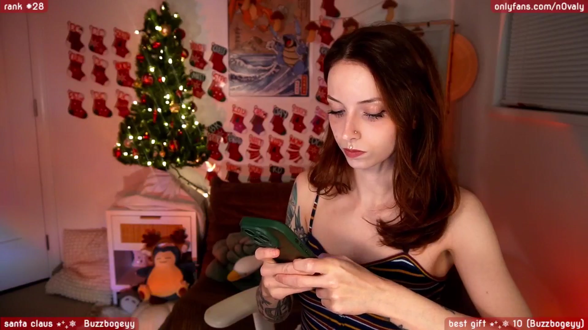 Gallery image thumbnail from N0valy's myfreecams stream on, 12/30/2025, 05:44 image 16 of 20