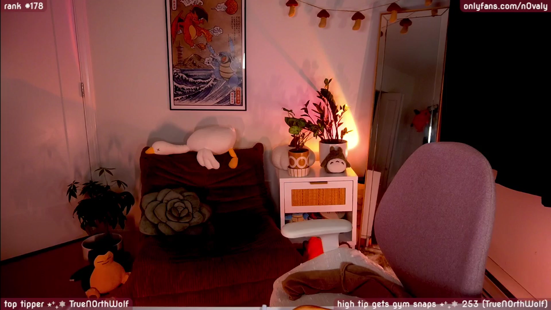 Gallery image thumbnail from N0valy's myfreecams stream on, 04/06/2026, 07:17 image 5 of 20