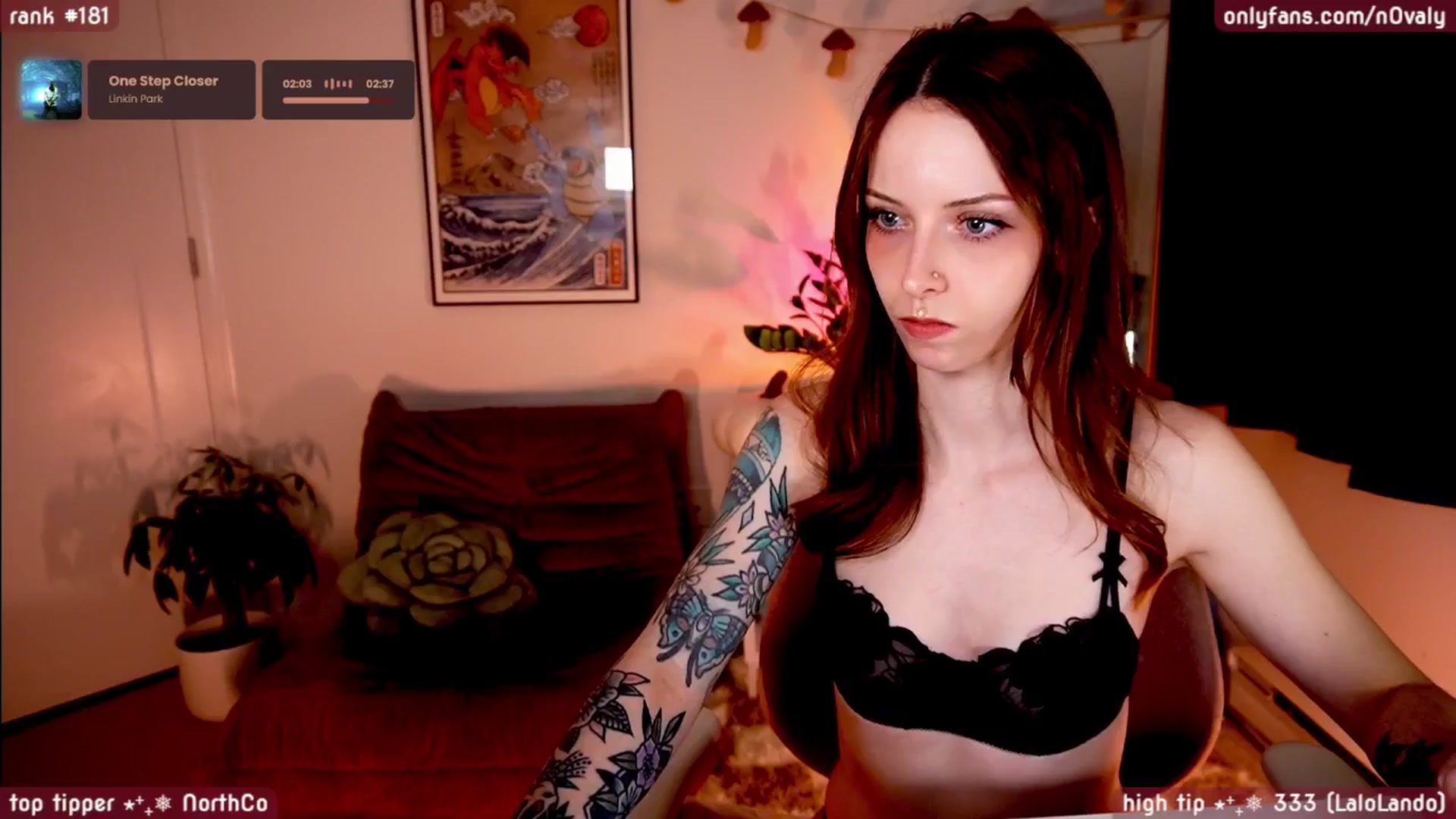 Gallery image thumbnail from N0valy's myfreecams stream on, 04/12/2026, 07:07 image 13 of 20