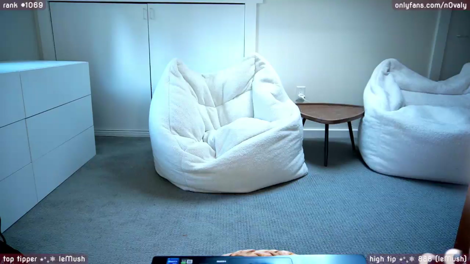 Gallery image thumbnail from N0valy's myfreecams stream on, 07/14/2026, 24:26 image 3 of 20