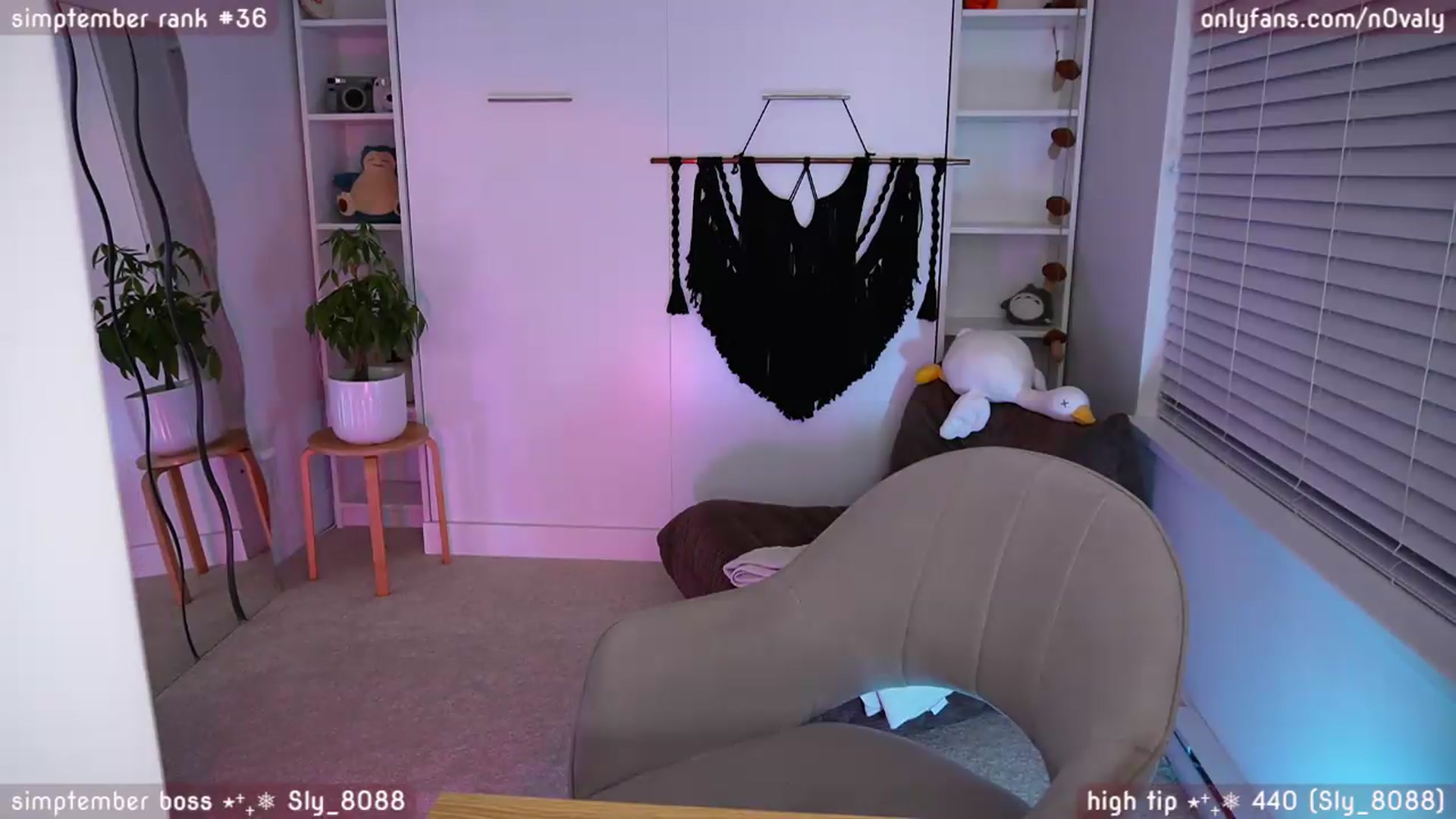 Gallery image thumbnail from N0valy's myfreecams stream on, 09/03/2026, 07:10 image 14 of 20
