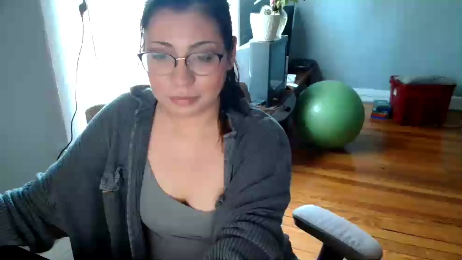 Gallery image thumbnail from N3tNymph's myfreecams stream on, 01/13/2025, 19:02 image 16 of 20