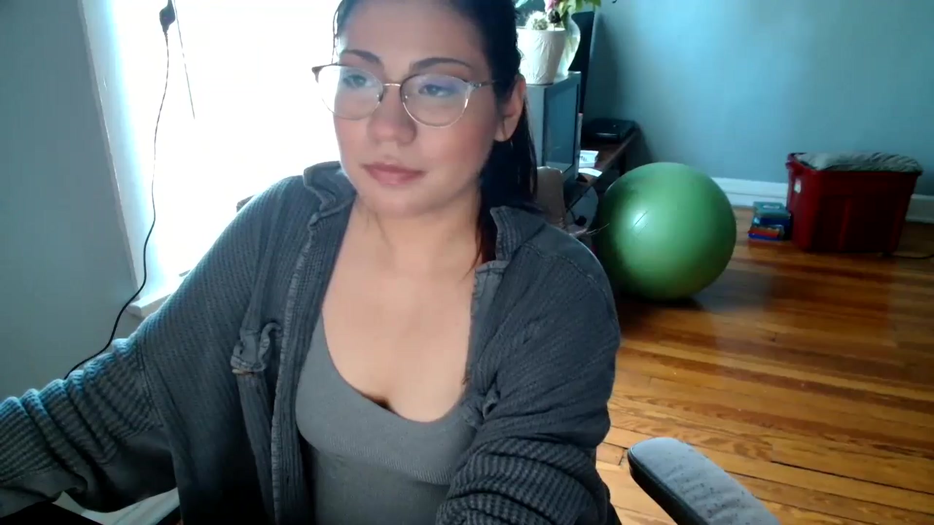 Gallery image thumbnail from N3tNymph's myfreecams stream on, 01/13/2025, 19:02 image 17 of 20