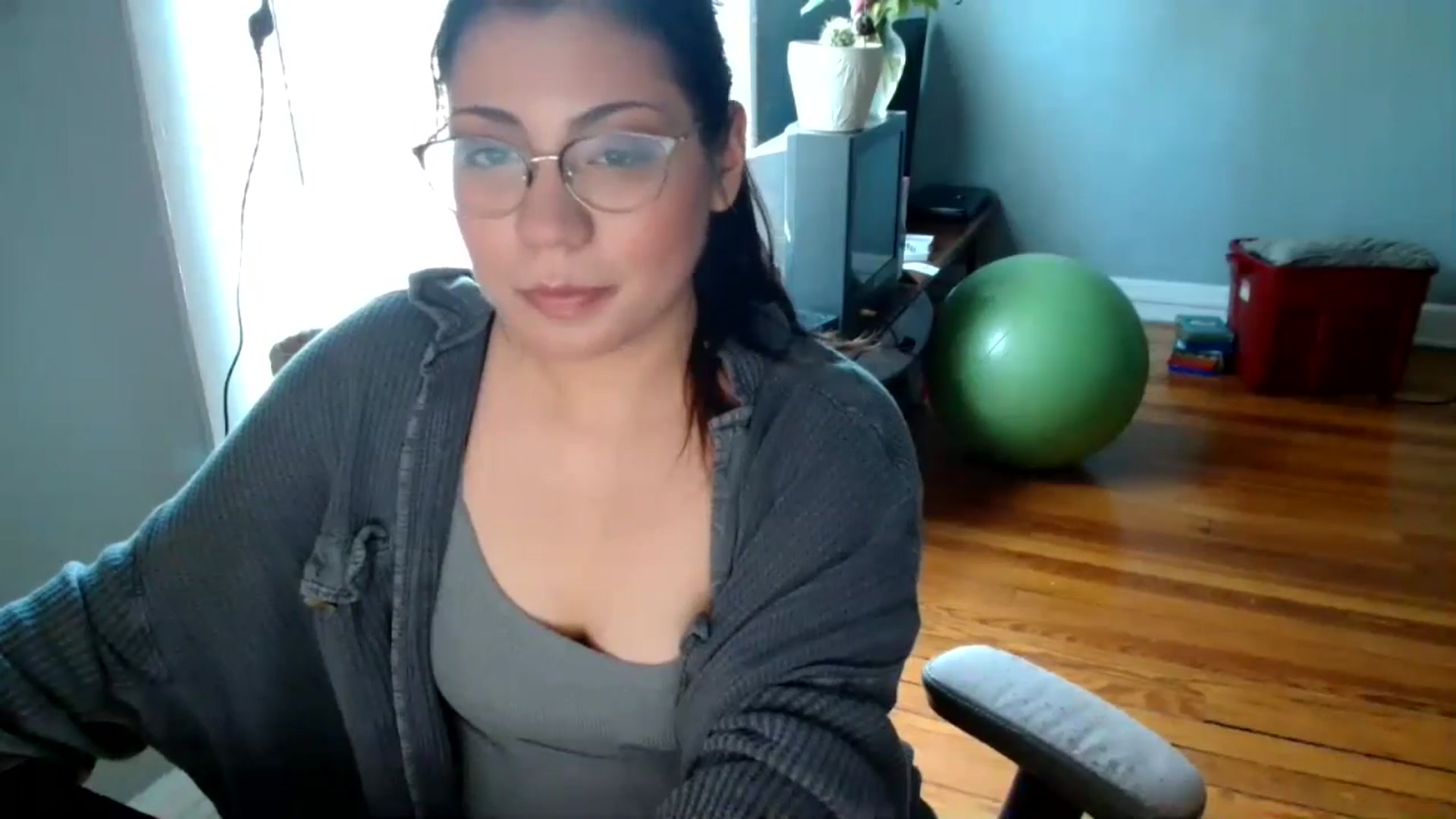 Gallery image thumbnail from N3tNymph's myfreecams stream on, 01/13/2025, 19:02 image 14 of 20