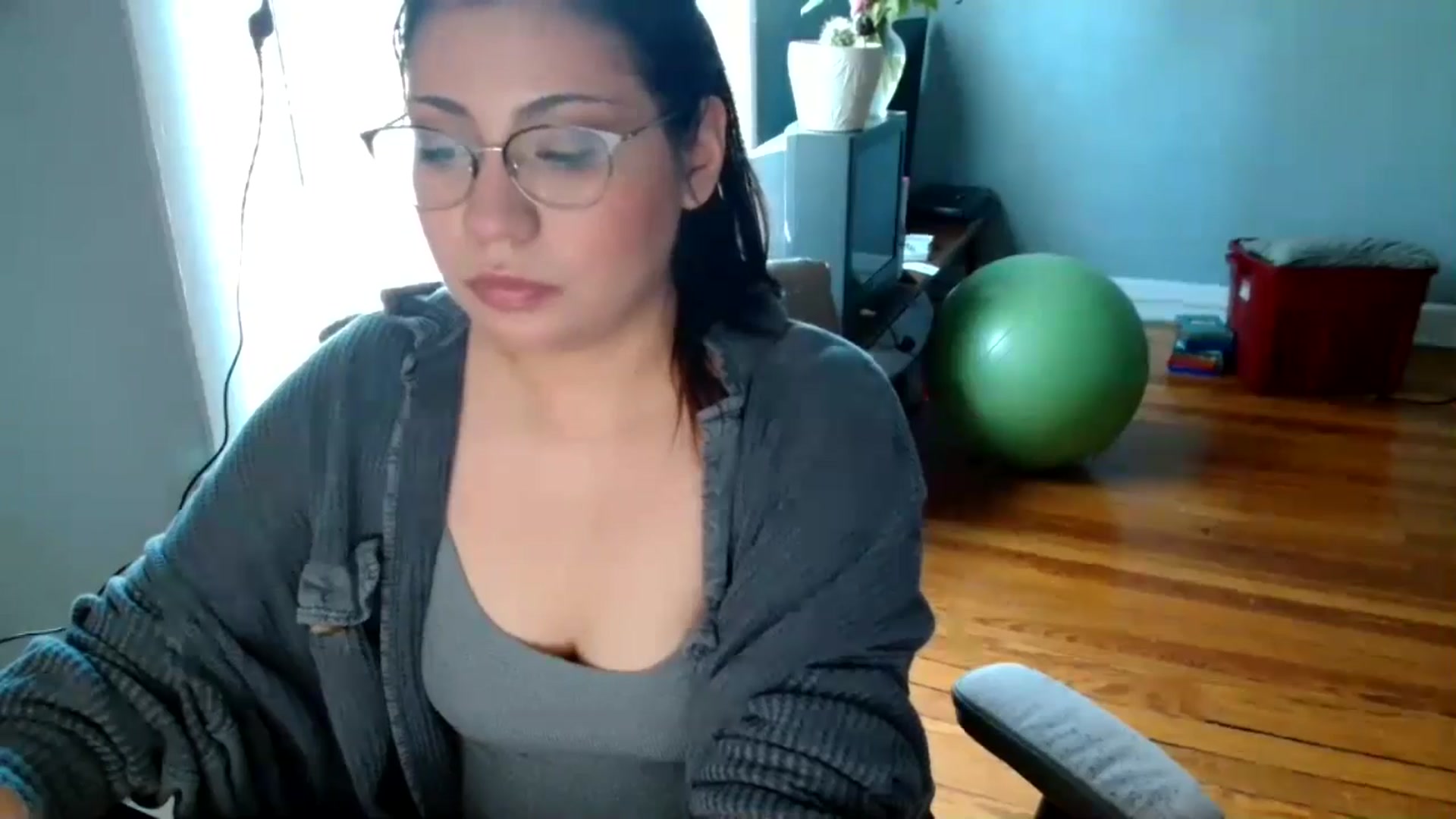 Gallery image thumbnail from N3tNymph's myfreecams stream on, 01/13/2025, 19:02 image 10 of 20