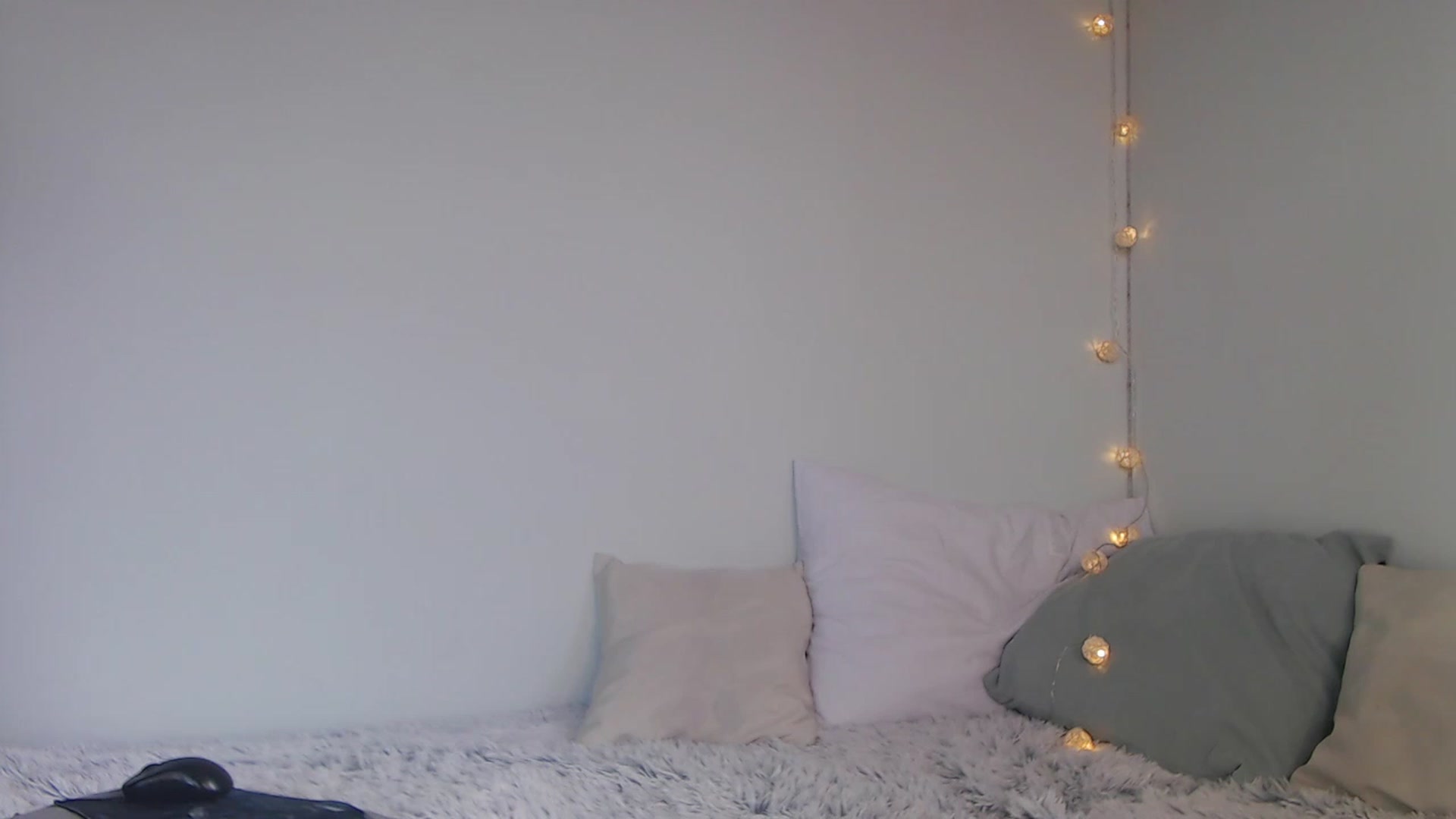 Gallery image thumbnail from NIKIMUR's myfreecams stream on, 03/08/2023, 12:21 image 7 of 20