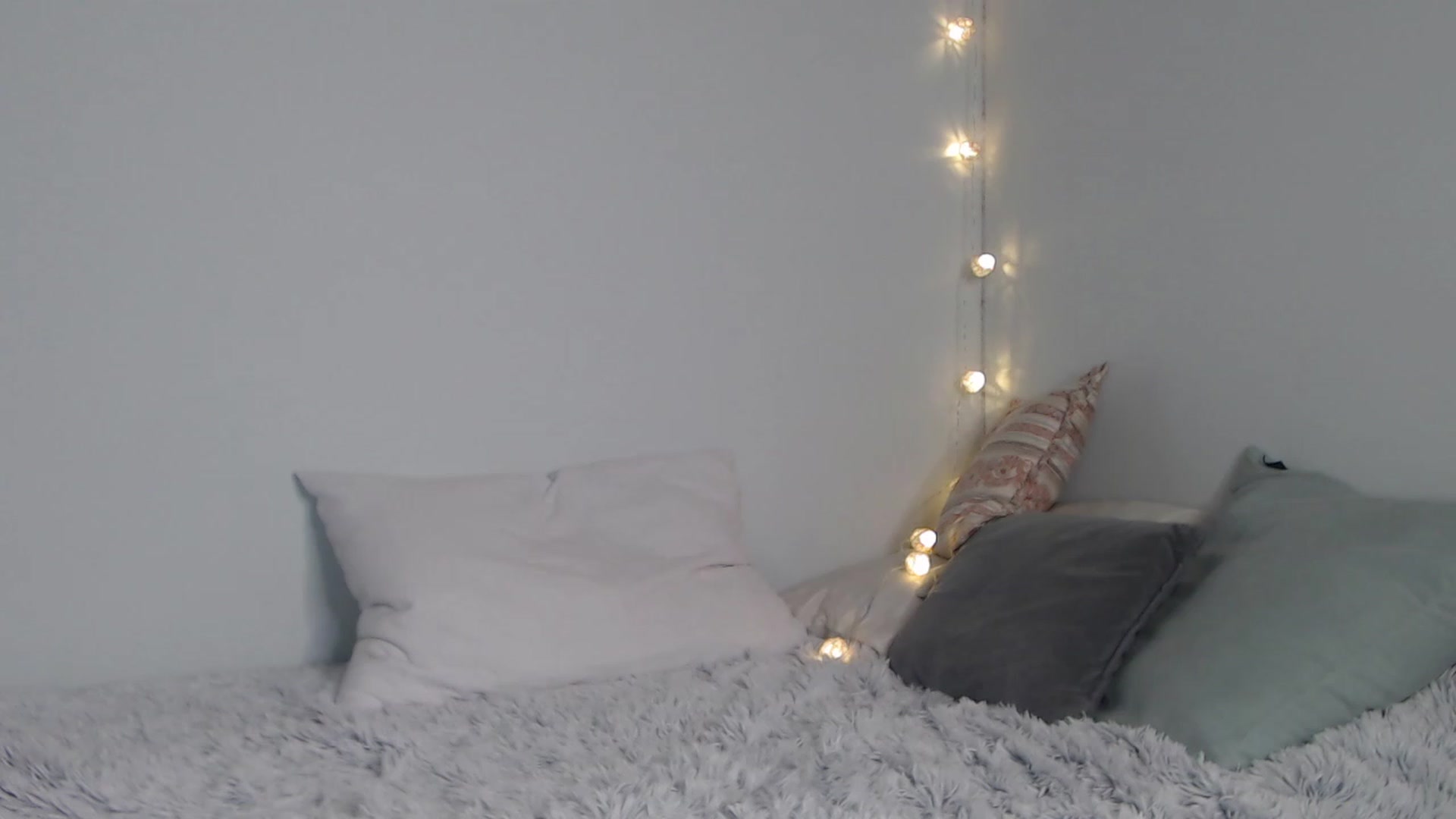 Gallery image thumbnail from NIKIMUR's myfreecams stream on, 03/09/2023, 17:16 image 6 of 20